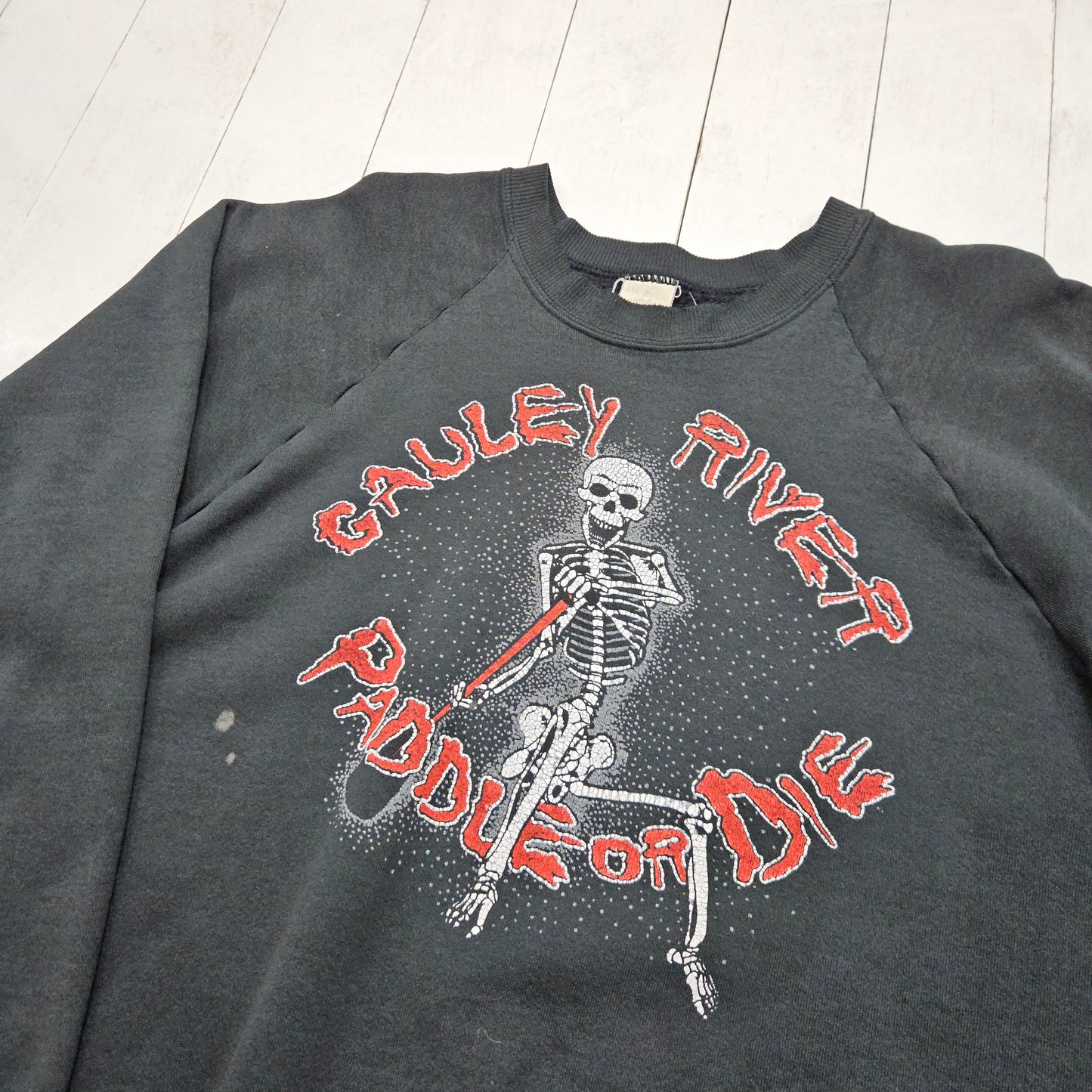 1990s Fruit of the Loom Black Cauley River Paddle or Die Skeleton RIver Runners Rafting Raglan Sweatshirt Made in USA Size L