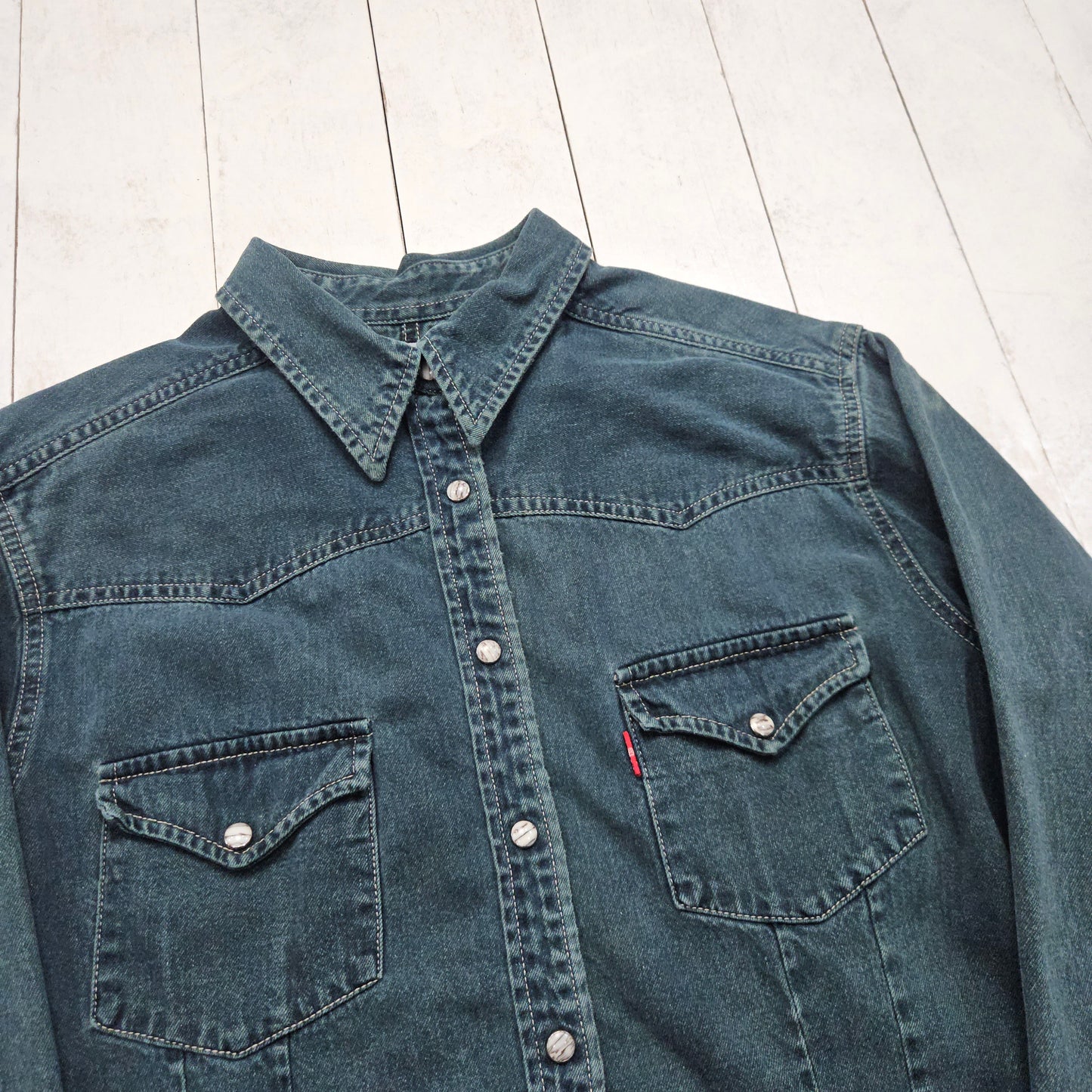 1990s Levi's Womens Denim Western Shirt Womens Size L/XL