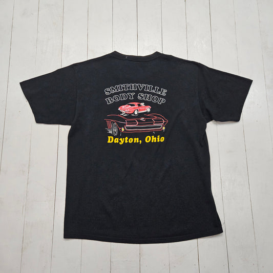 1990s Jerzees Smithville Body Shop Dayton Ohio Corvette Stingray Print Pocket T-Shirt Made in USA Size L