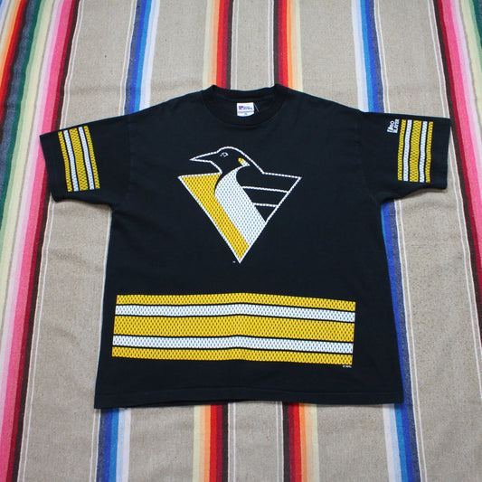 1990s Pro Player Pittsburgh Penguins NHL Hockey T-Shirt Made in USA Size XL