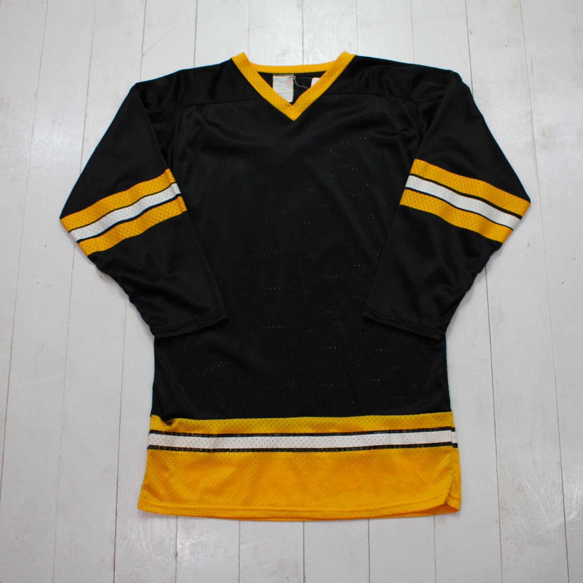 1990s Athletic Knit Blank Black Hockey Jersey Size M