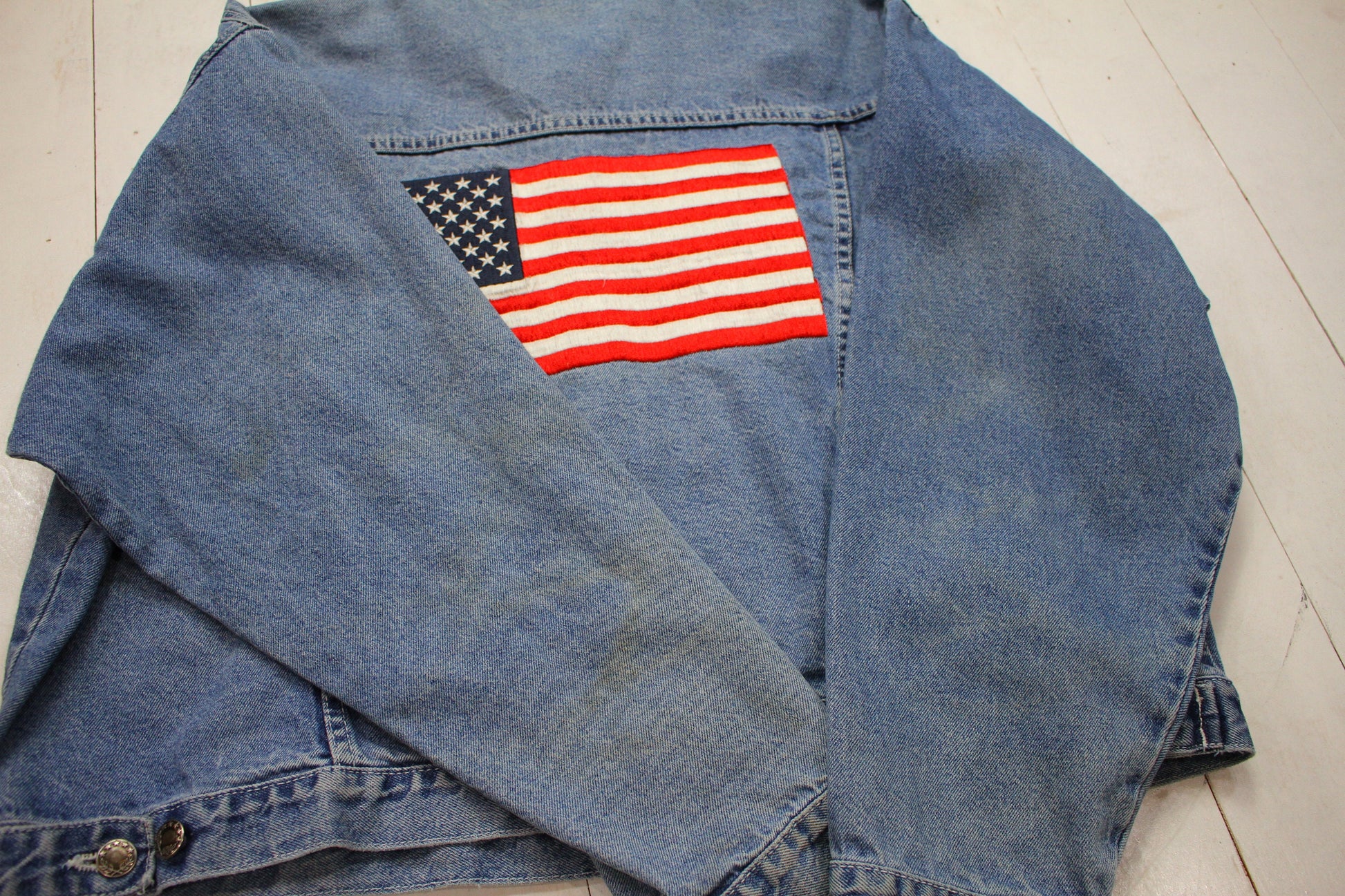 1990s/2000s Argee Embroidered USA Flag Denim Trucker Jacket Women's Size XL