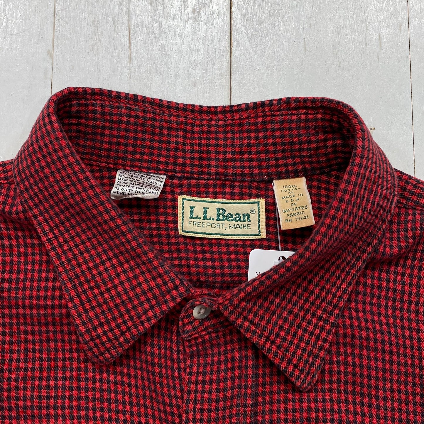1990s LL Bean Red Black Gingham Flannel Button Up Shirt Made in USA Size XL