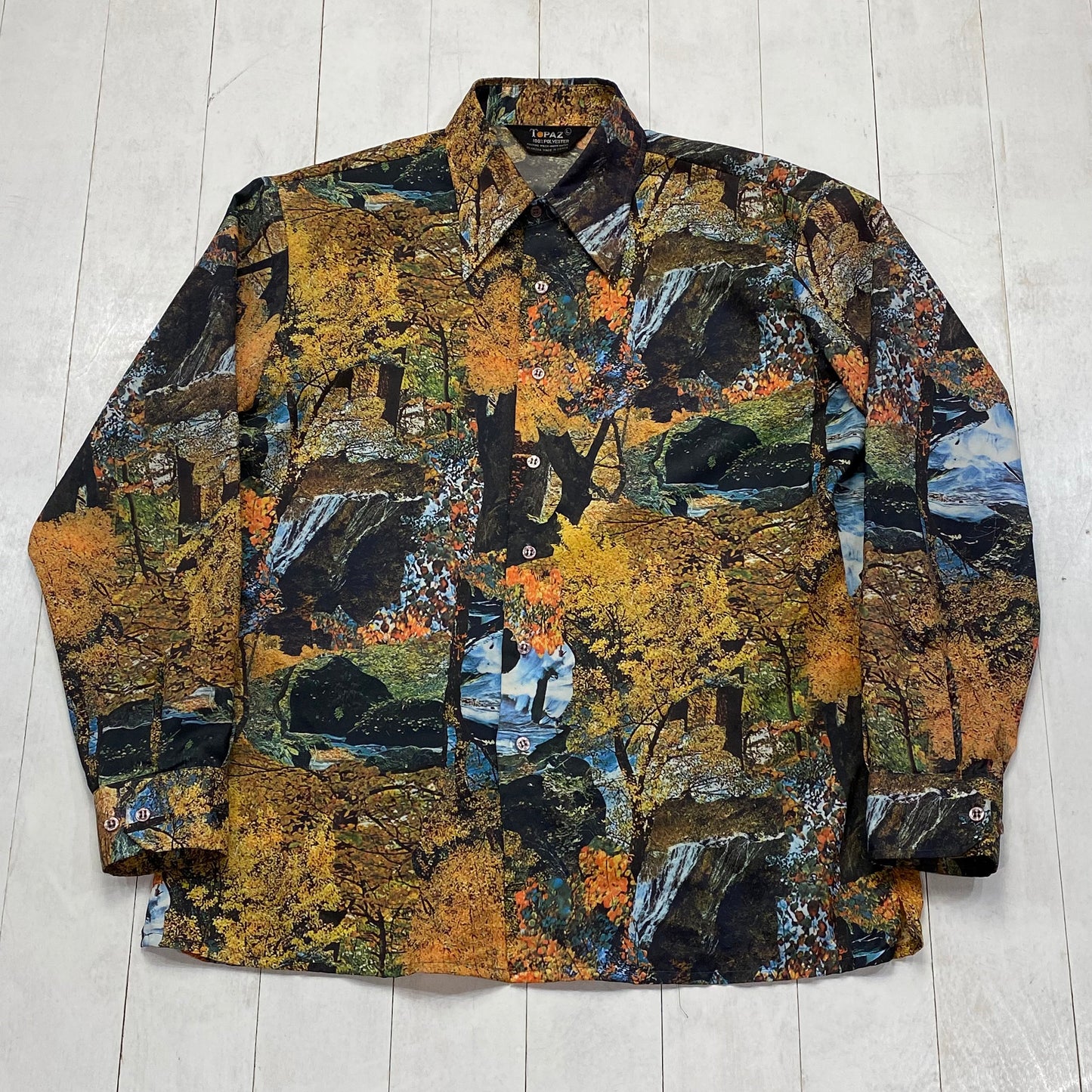 1970s/1980s Topaz Autumn Leaves Forest Photo Print Polyester Disco Shirt Size L/XL