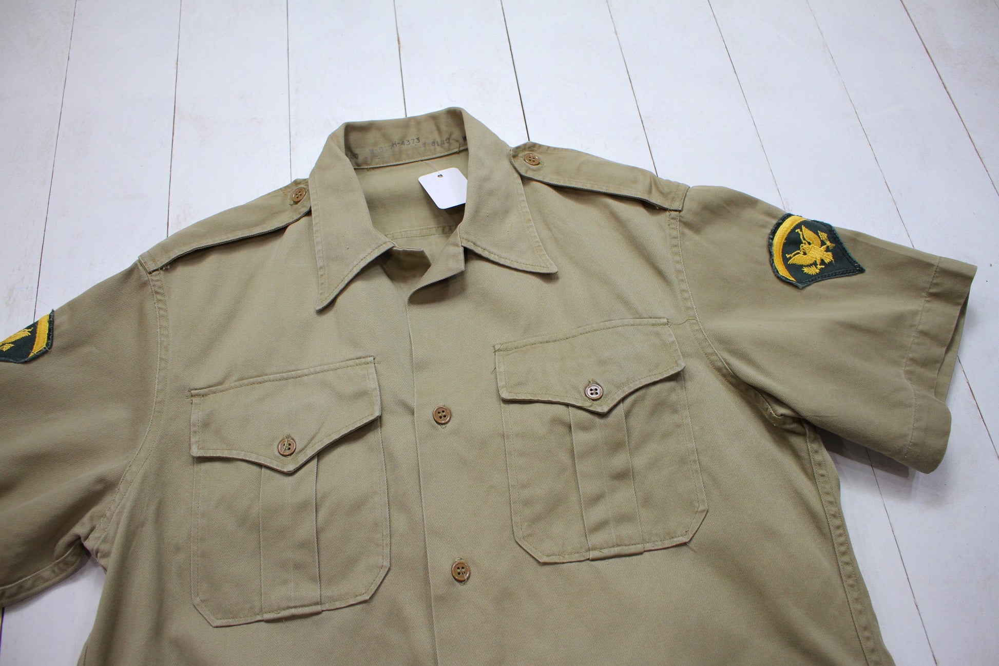 1950s US Military Shortsleeve Twill Khaki Uniform Shirt Size M