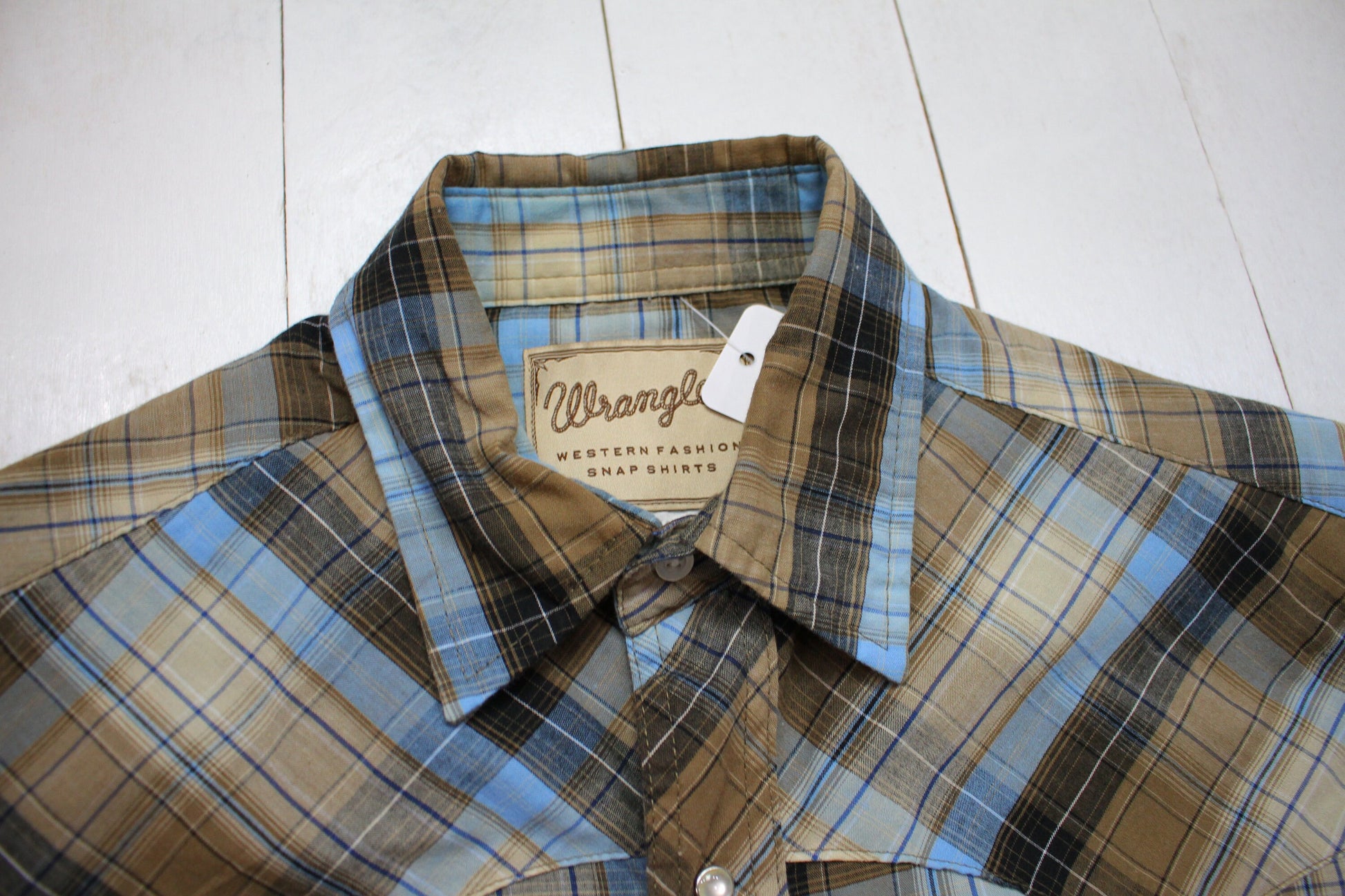 2010s Wrangler Blue/Brown Plaid Sawtooth Pocket Shortsleeve Western Shirt Size M