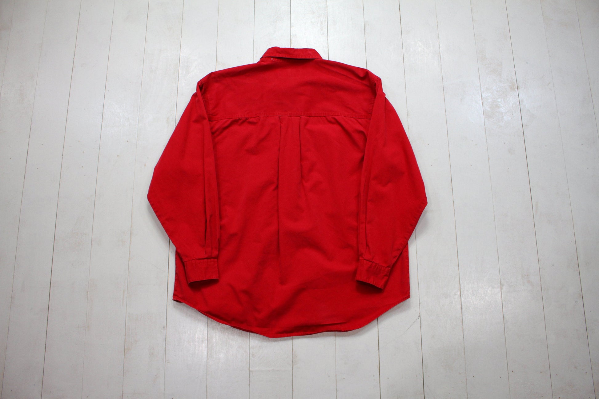 1990s Eddie Bauer Red Button Up Shirt Size M