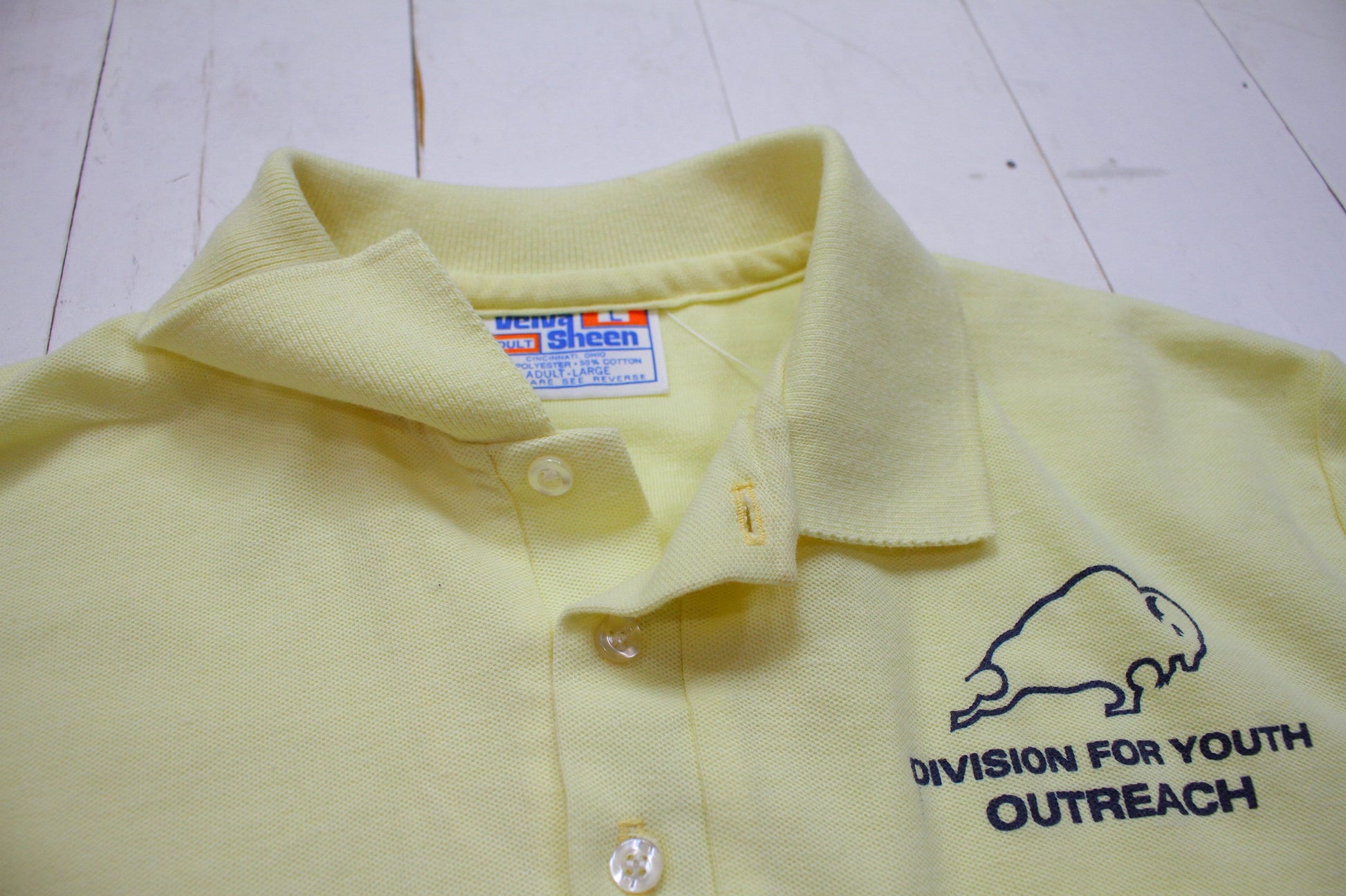 1980s Velva Sheen Buffalo Division for Youth Outreach Polo Shirt Made in USA Size M