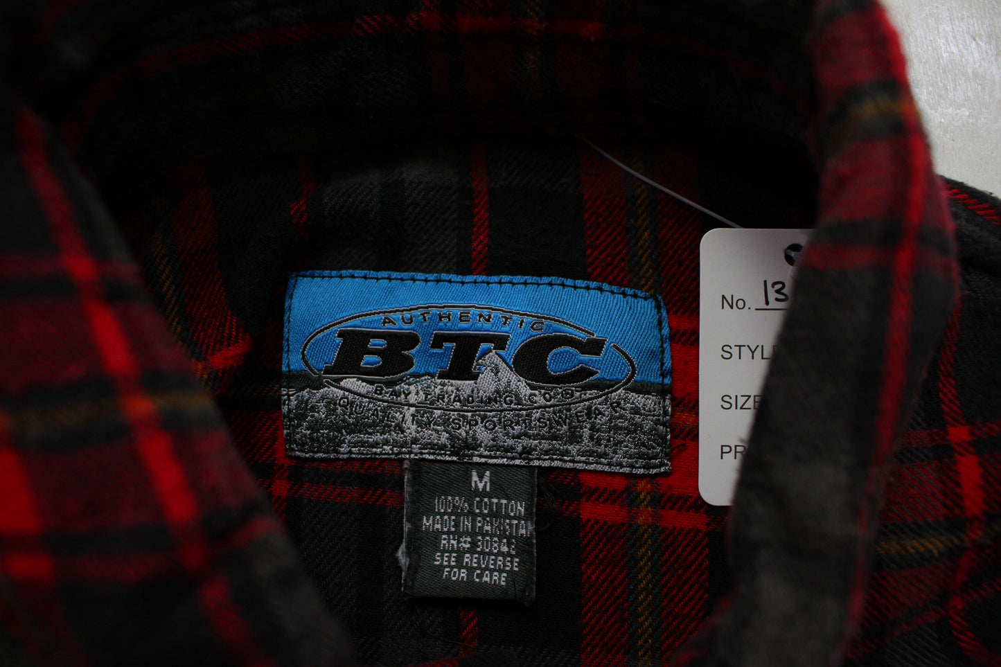 1990s/2000s BTC Plaid Flannel Button Down Shirt Size M