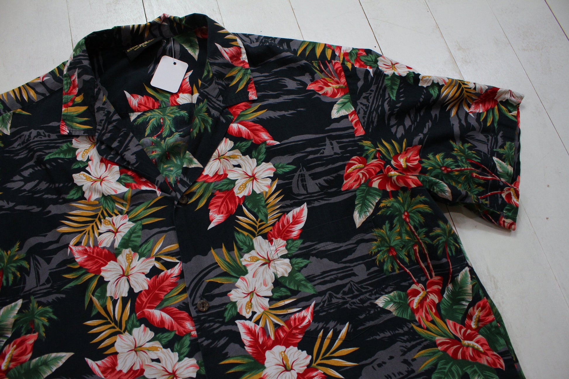 1990s Royal Creations Tropical Hibiscus Print Hawaiian Shirt Made in Hawaii Size XL