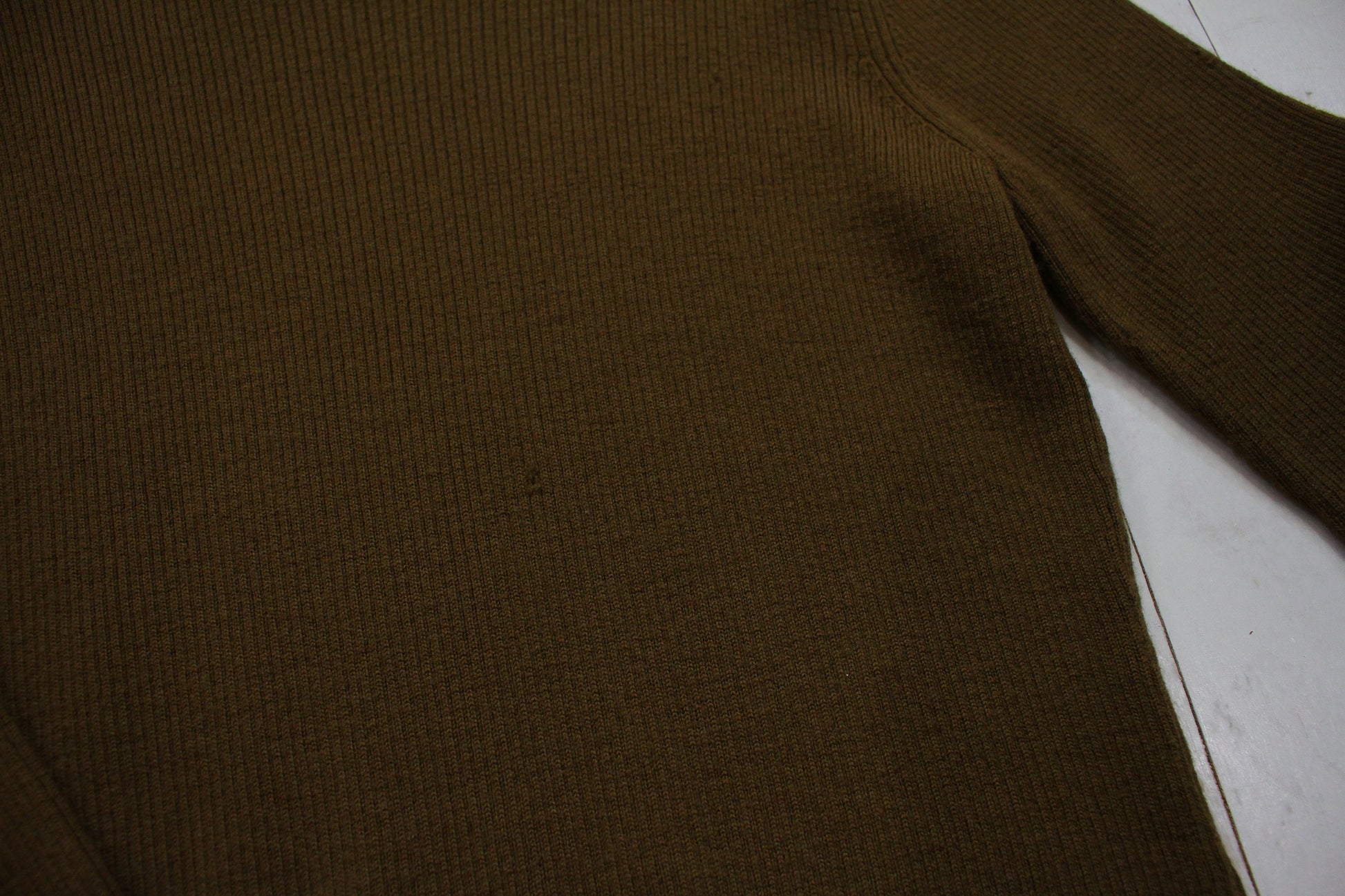 1990s/2000s Irvine Park Olive Green Merino Wool Turtleneck Sweater Women's Size M