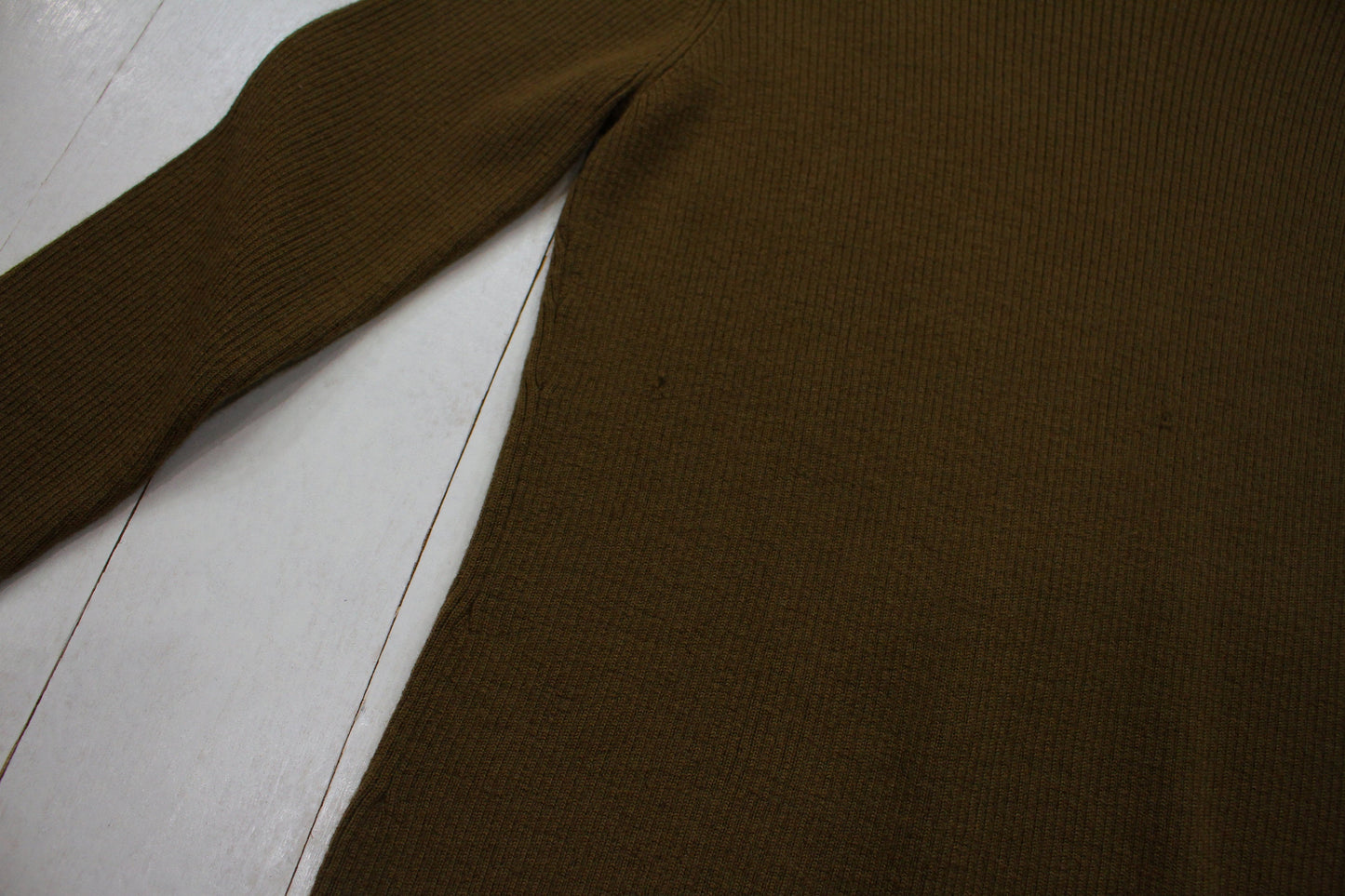 1990s/2000s Irvine Park Olive Green Merino Wool Turtleneck Sweater Women's Size M