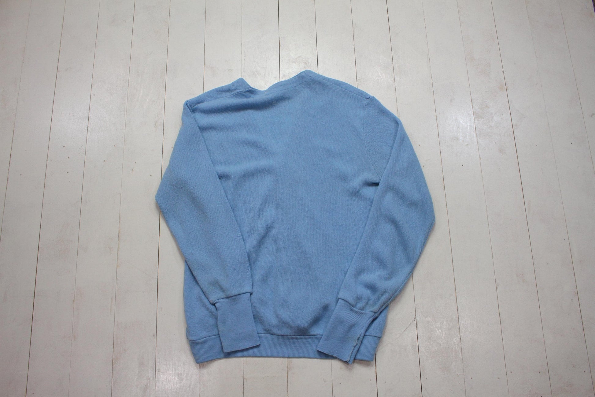 1980s/1990s Izod Baby Blue Knit Cardigan Sweater Size M/L