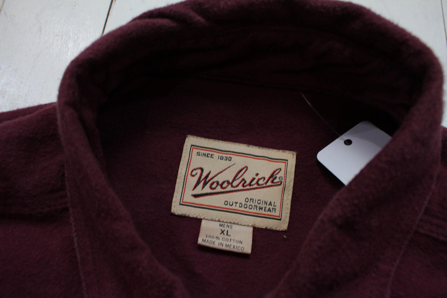 2000s Y2K Woolrich Maroon Button Down Chamois Shirt Size XL