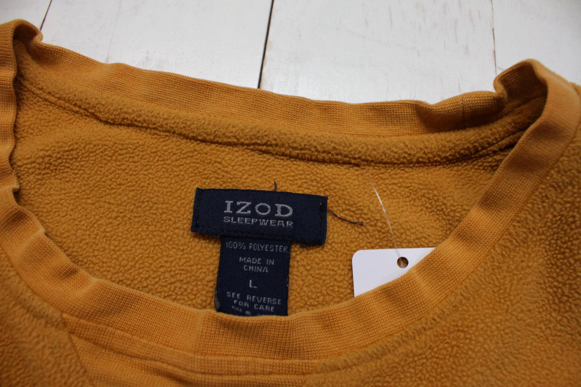 2000s/2010s Izod Sleepwear Mustard Yellow Long Sleeve Fleece T-Shirt Sweatshirt Size L/XL