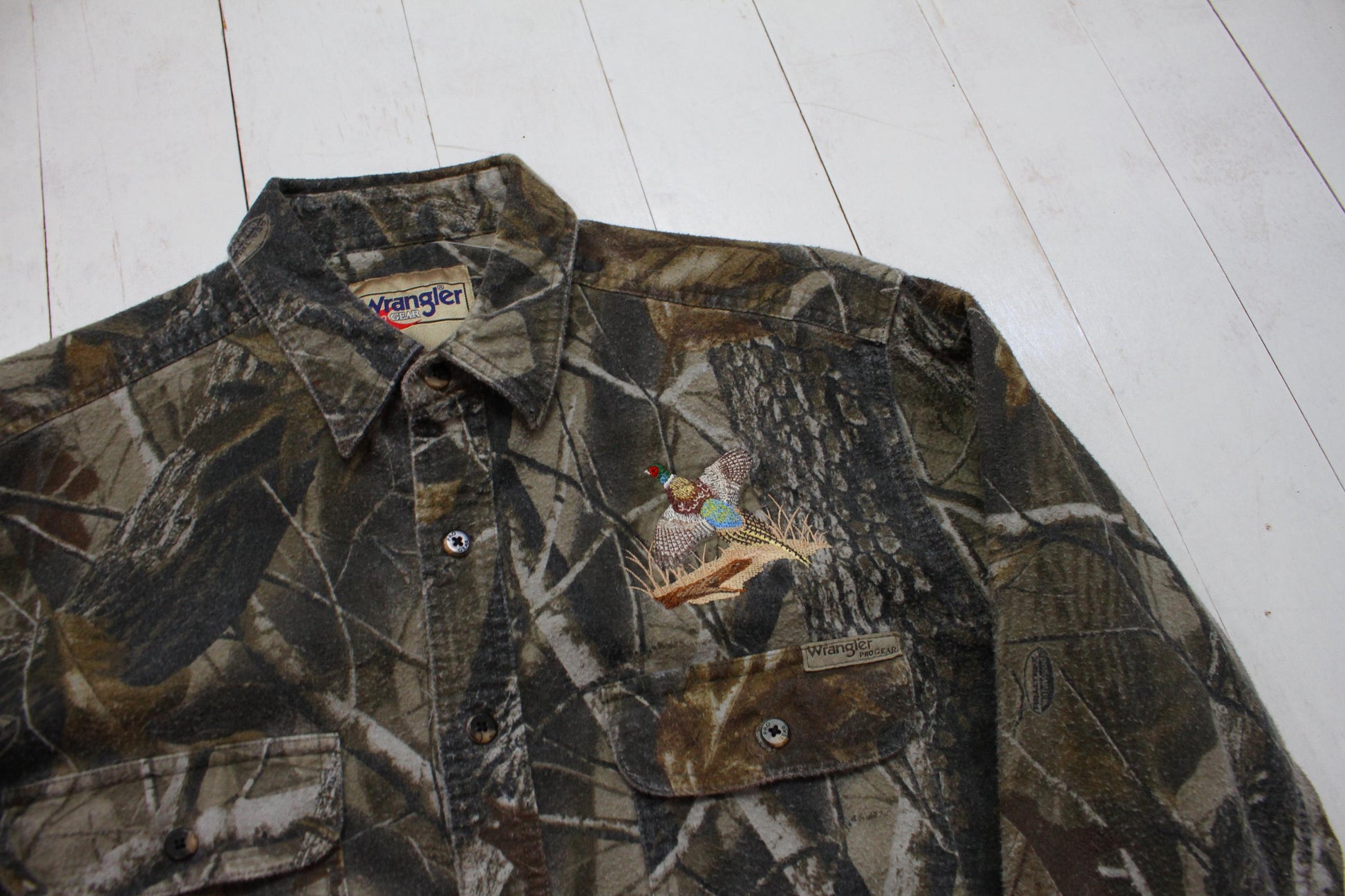 2000s Y2K Wrangler Pro Gear Realtree Hardwoods Camo Chamois Flannel Shirt Pheasant Embroidery Hunting Size L