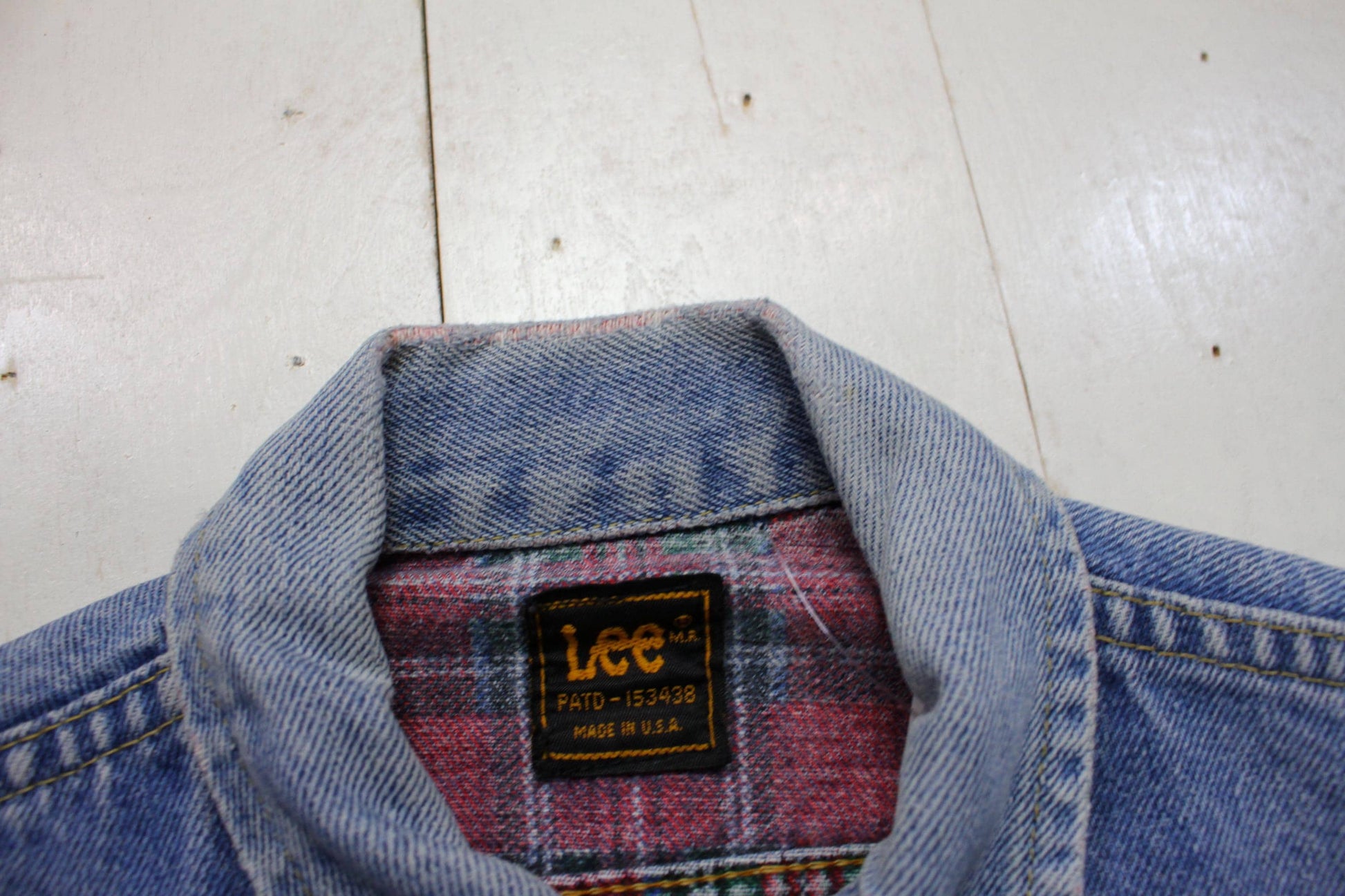 1980s Lee Riders Denim Trucker Jacket Duck Patches Made in USA Kid's Size M/L