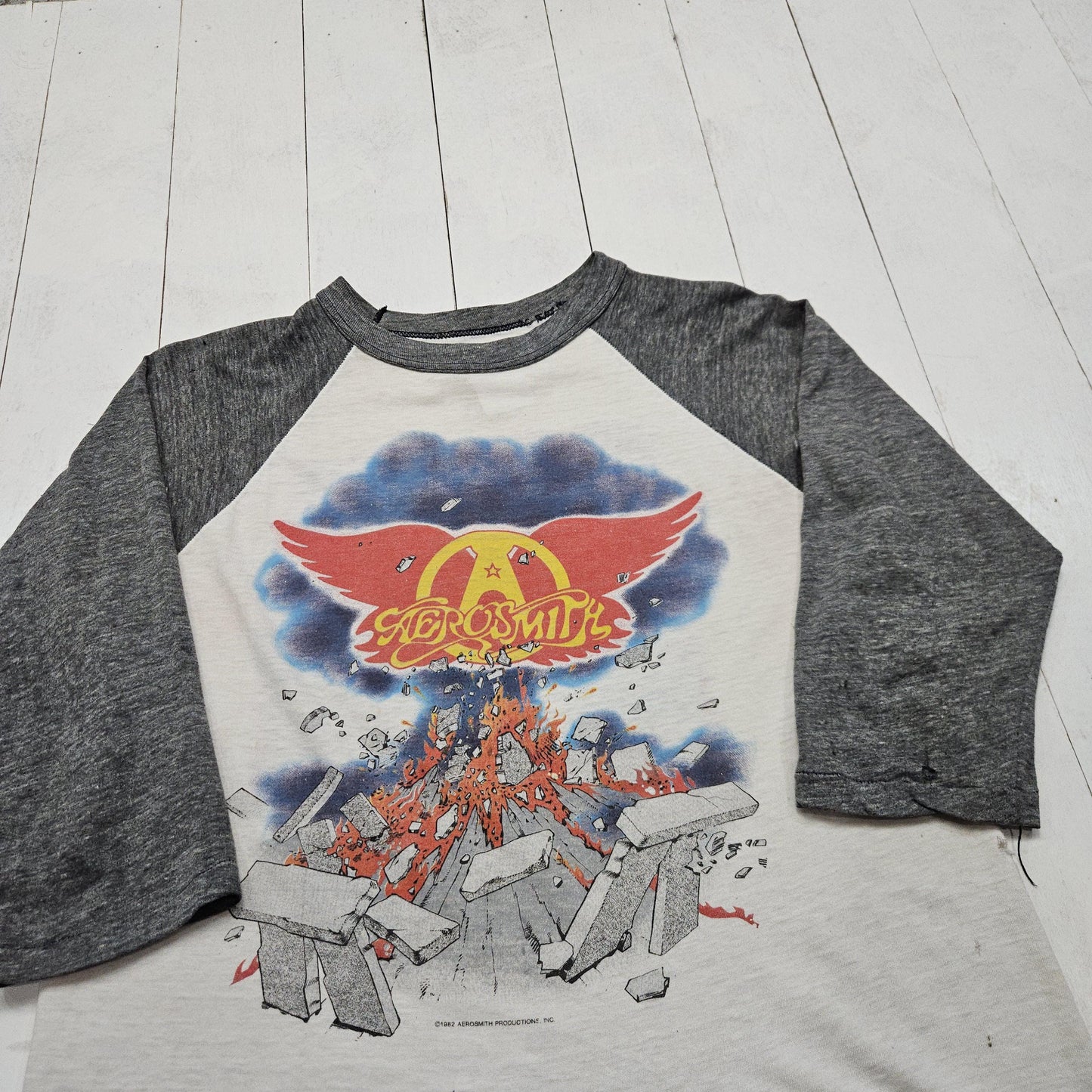 1980s 1982 Aerosmith Rock in a Hard Place Tour Band Raglan T-Shirt Size S/M