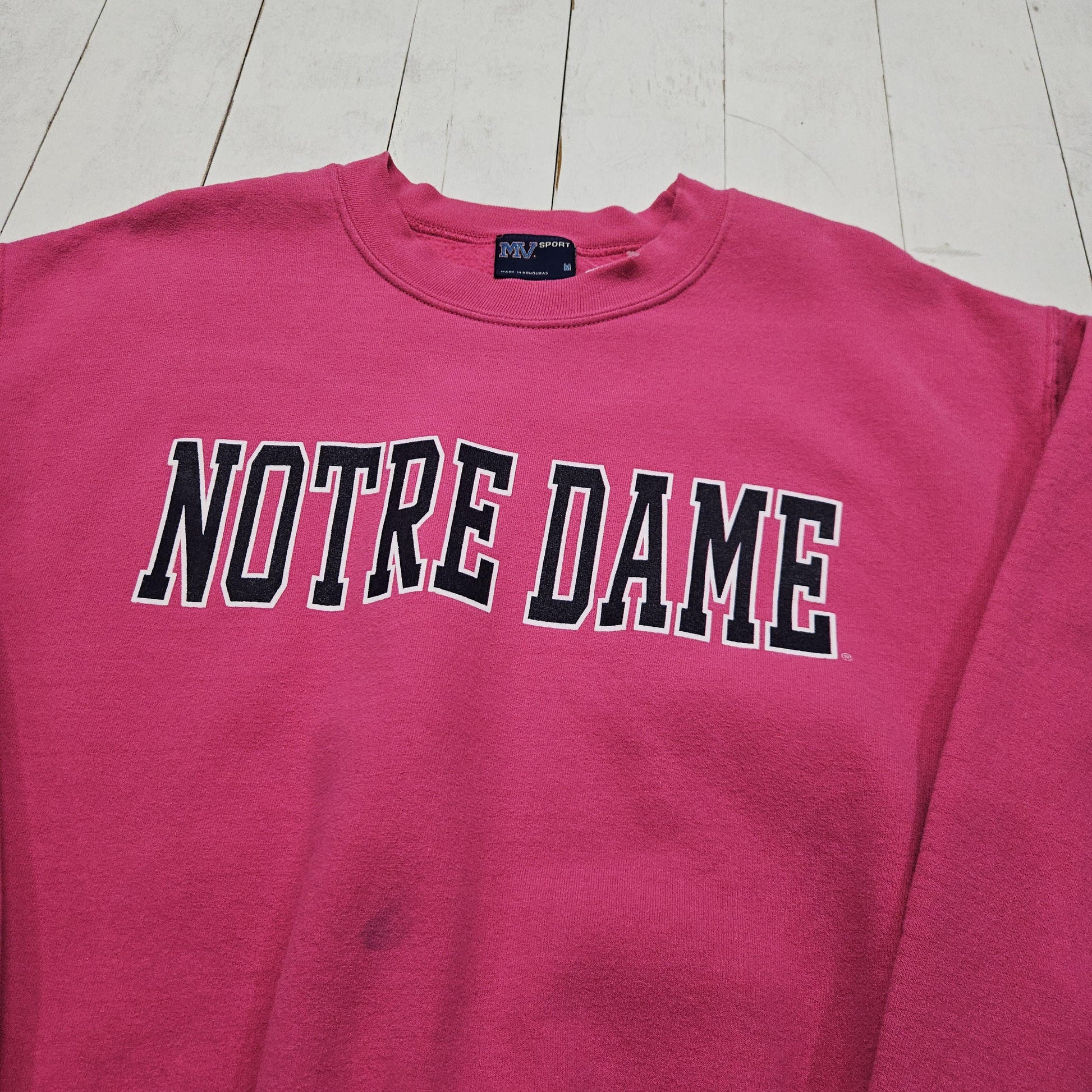 2000s Y2K MV Sport Pink Notre Dame University Sweatshirt Size M/L