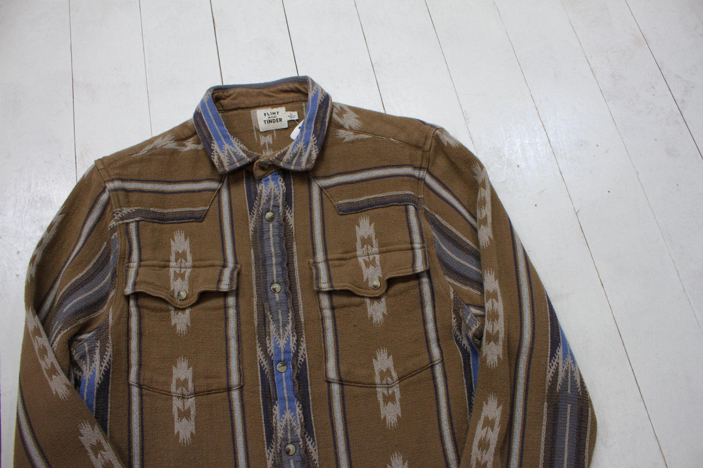 2020s Huckberry Flint and Tinder Southwest Pattern Snap Closure Flannel Western Shirt Size M