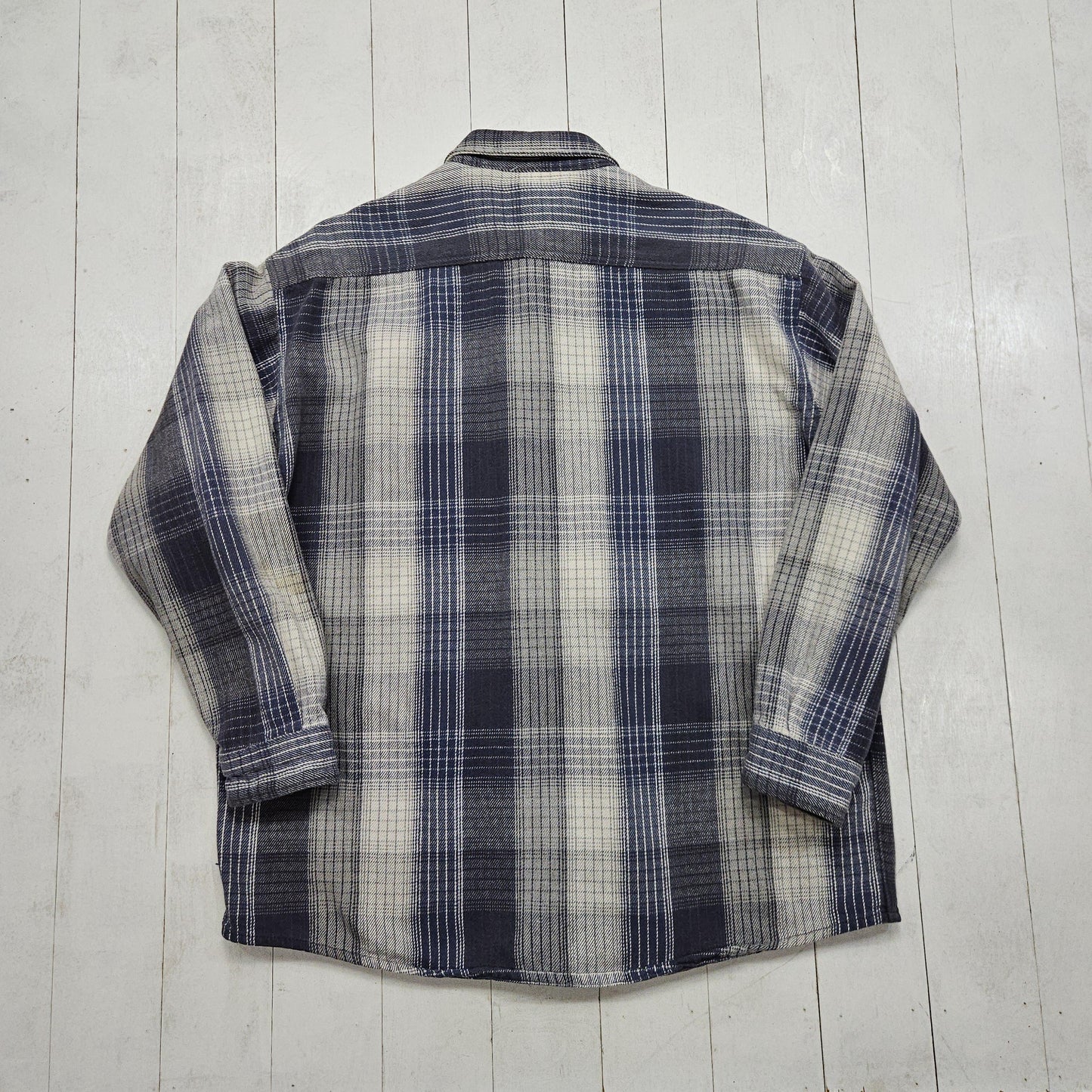 1990s/2000s St John's Bay Blue/Grey Plaid Flannel Button Up Shirt Size XL/XXL