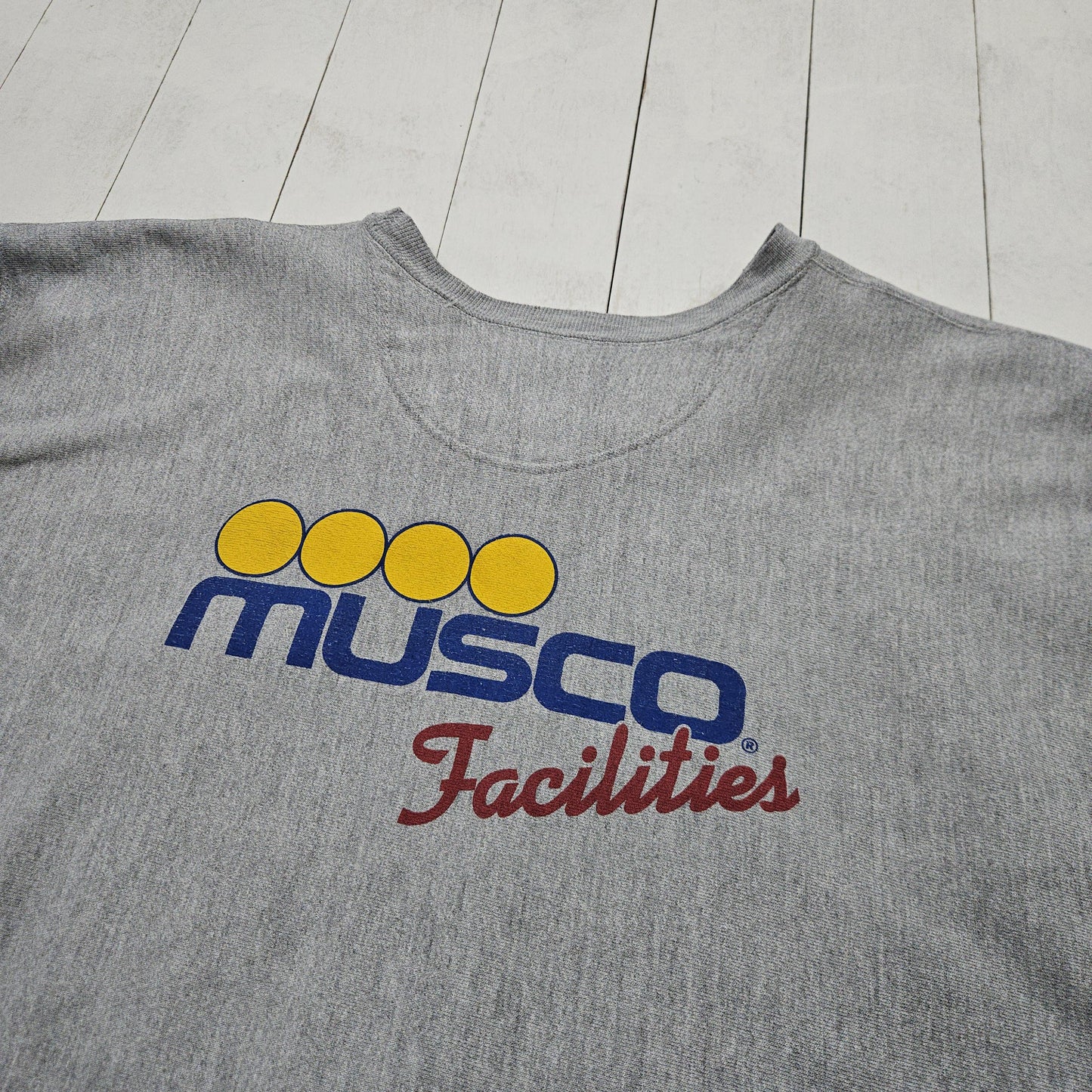 2000s Y2K Champion Grey Musco Facilities Lighting Reverse Weave Sweatshirt Size XL