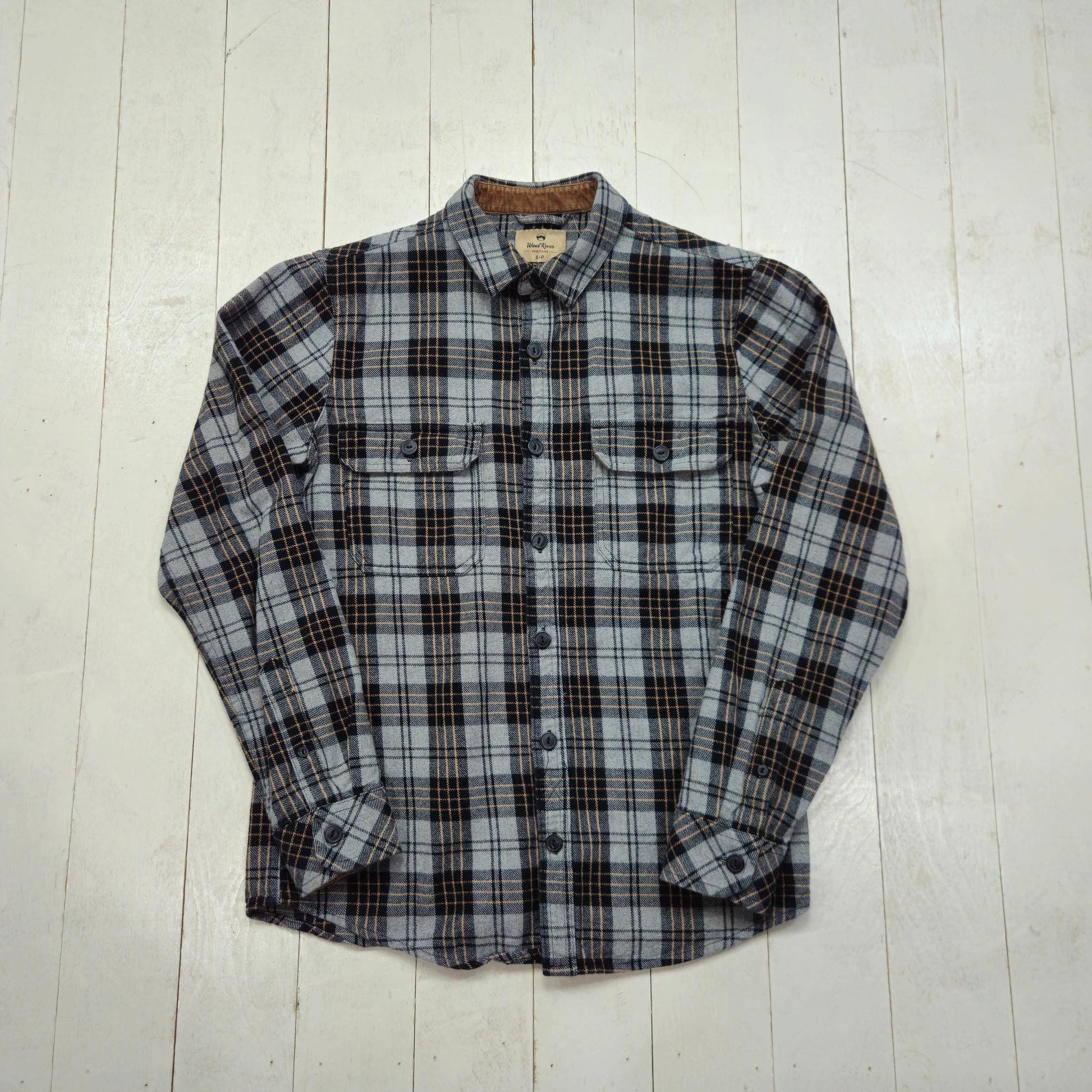 2000s/2010s Wind River Grey Black Plaid Flannel Shirt Size S/M