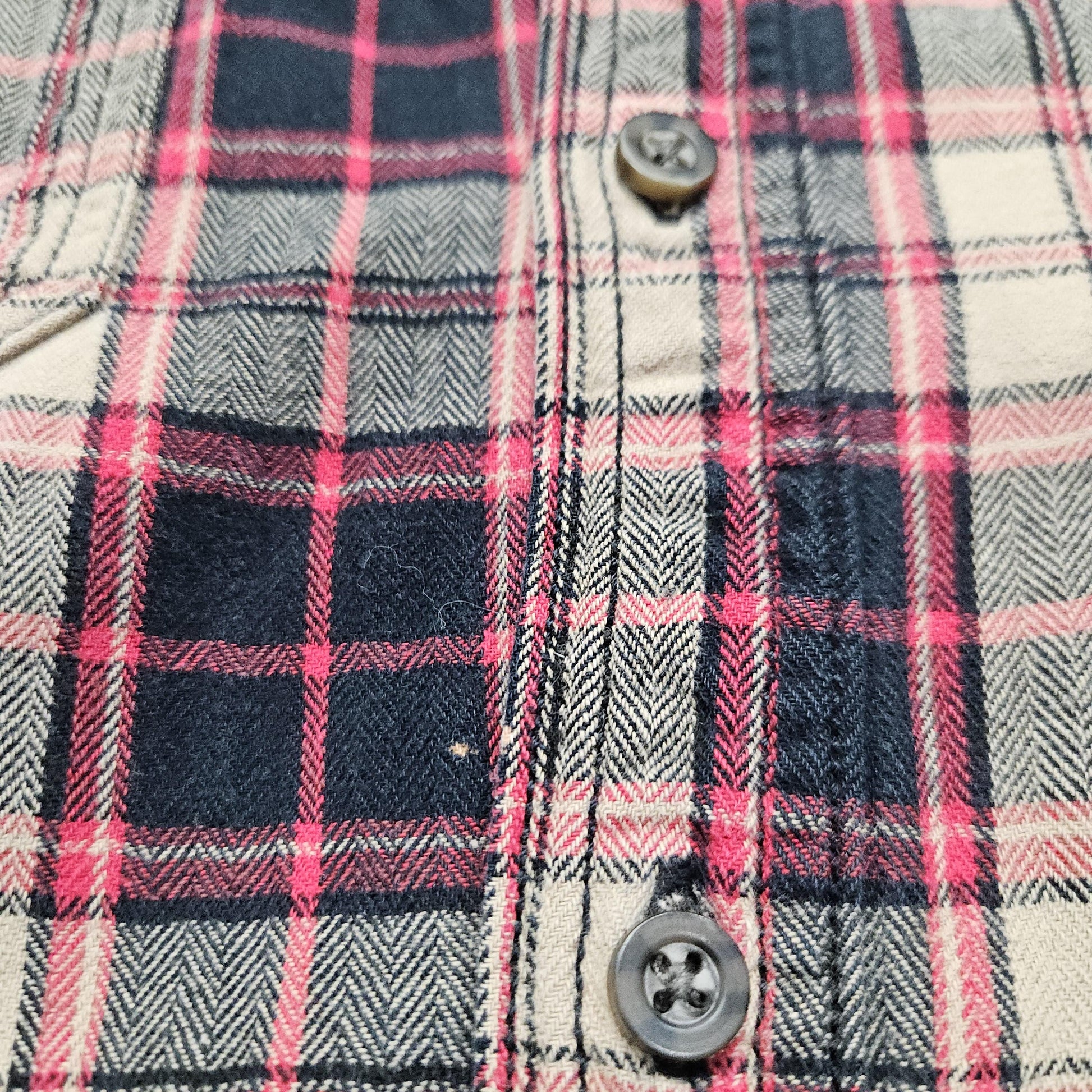 2000s/2010s Faded Glory Red Black Beige Plaid Button Down Flannel Shirt Size L