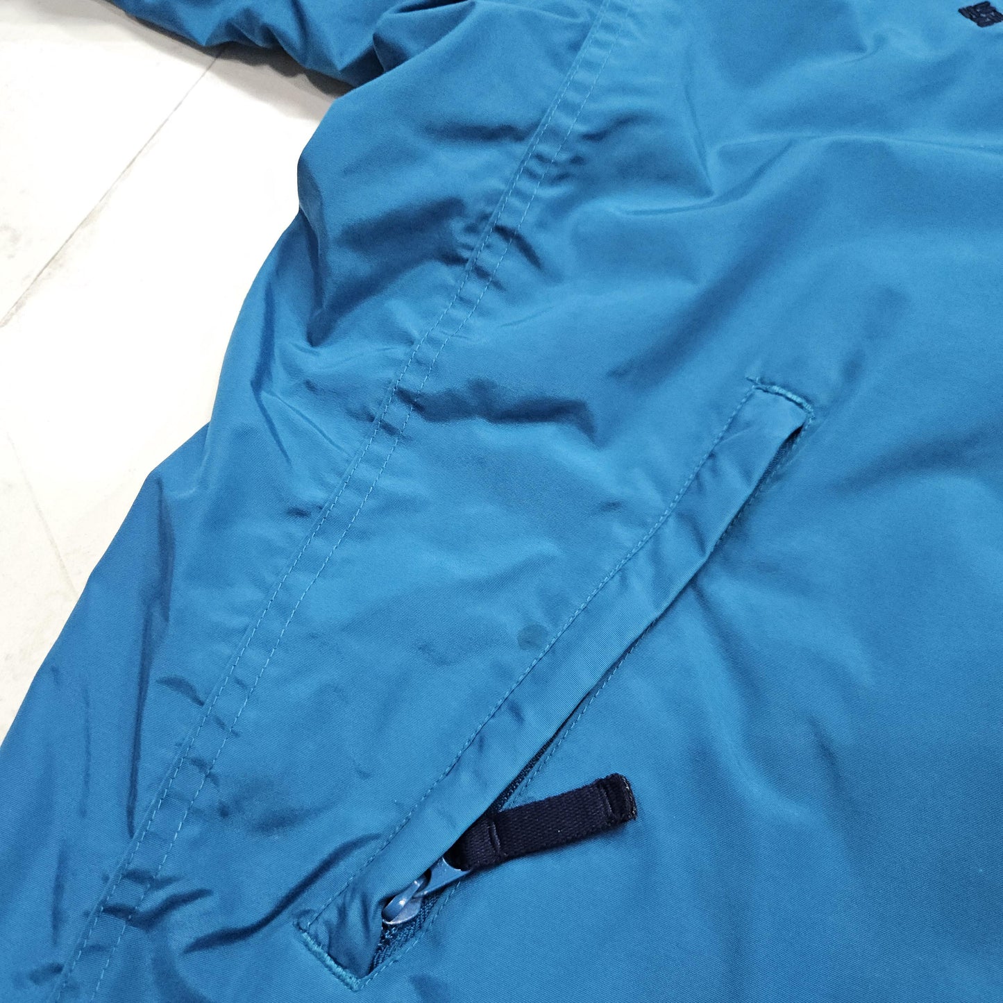 1990s Columbia Blue Fleece Lined Nylon Jacket Size XL