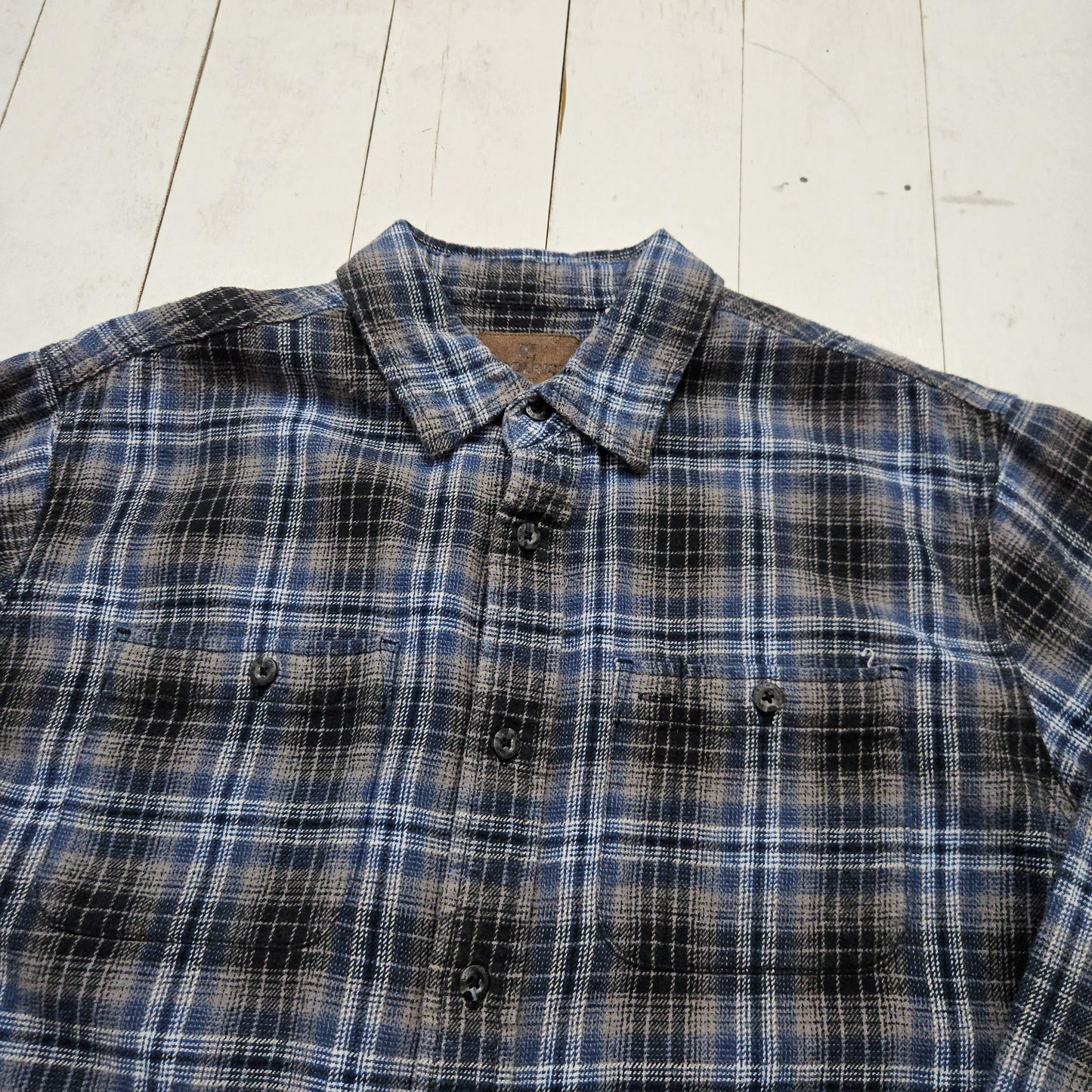 2000s Y2K Woolrich Blue Grey Plaid Flannel Button Up Shirt Size L