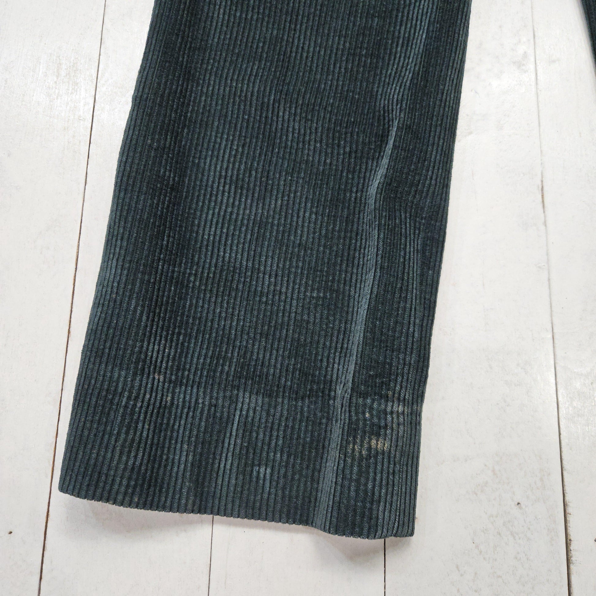 1970s/1980s Bogner Green Corduroy Pants Made in USA Size 31x31