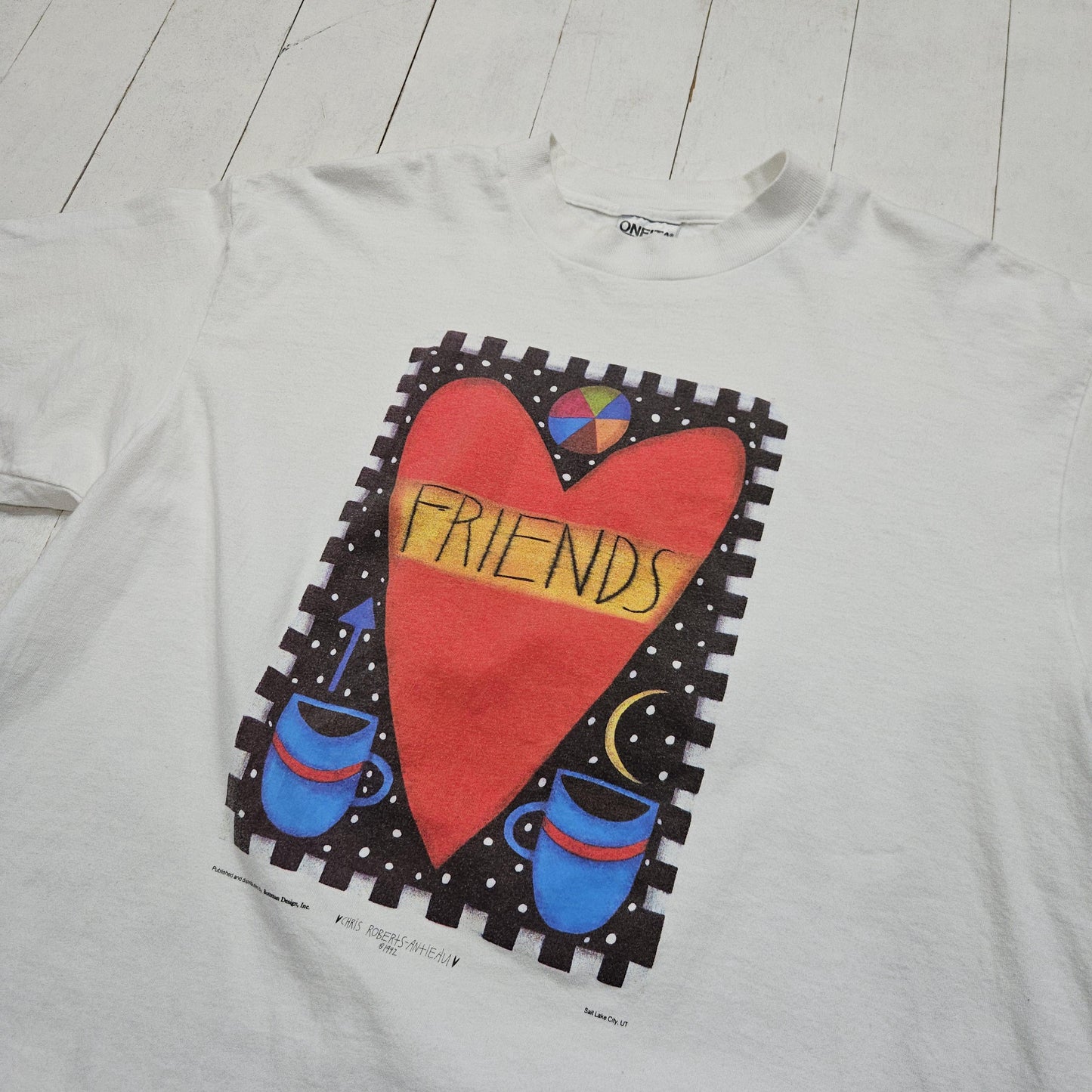 1990s 1992s Oneita Chris Roberts-Antieau Friendship Art T-Shirt Made in USA Size XL