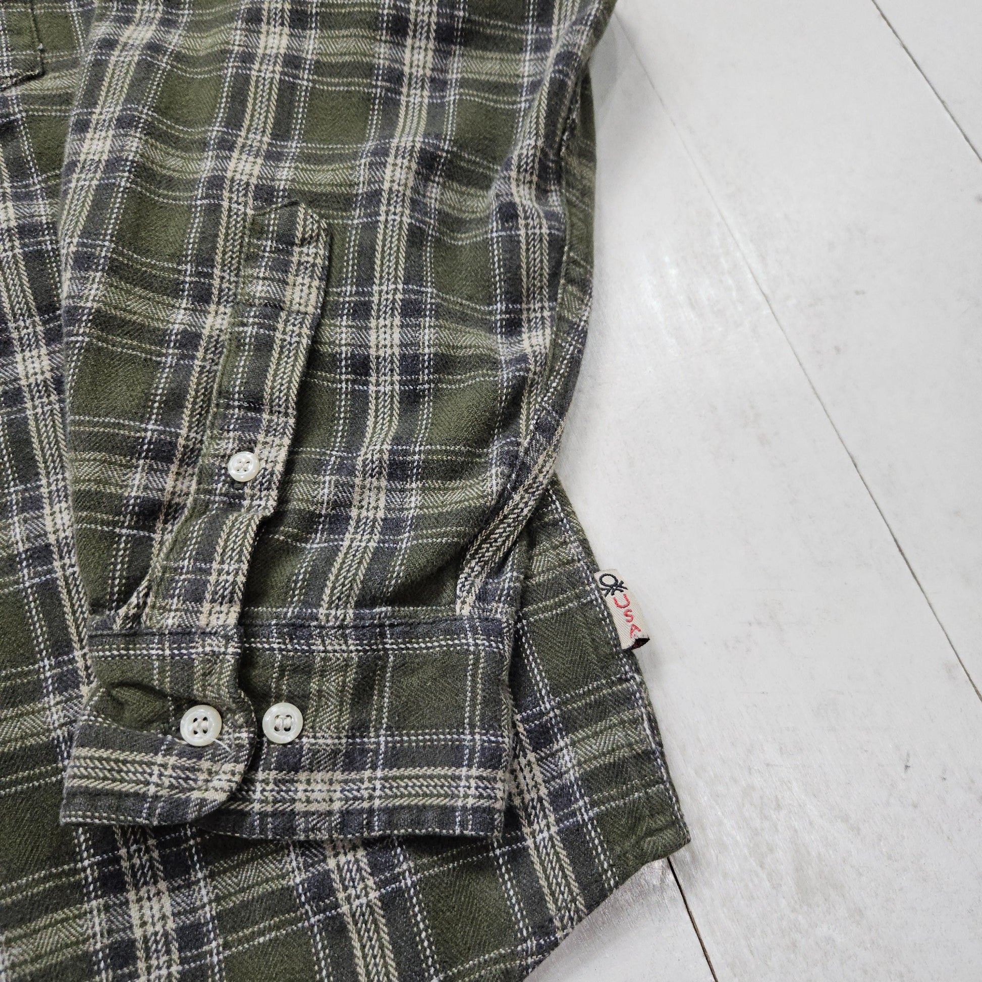 1990s/2000s Y2K Benetton USA Green Plaid Button Down Flannel Shirt Size L