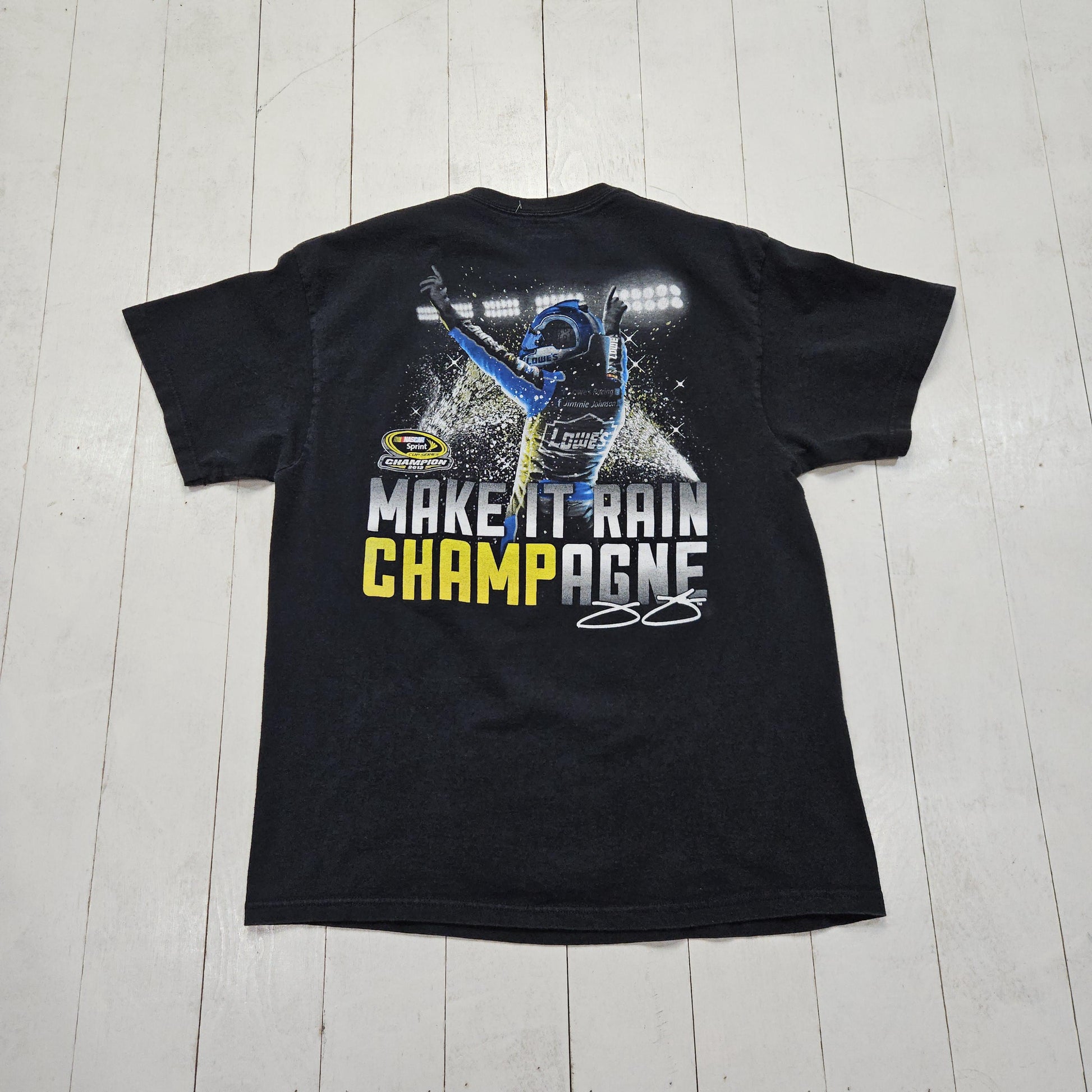 2010s 2013 Black Jimmie Johnson Sprint Cup Champion NASCAR Racing T-Shirt Size M