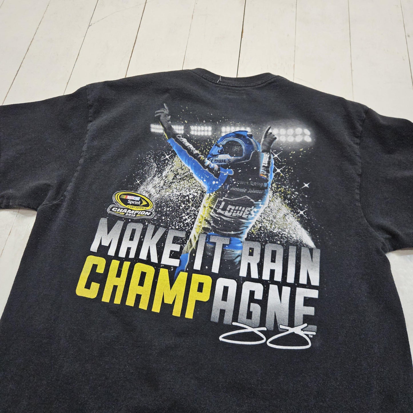 2010s 2013 Black Jimmie Johnson Sprint Cup Champion NASCAR Racing T-Shirt Size M