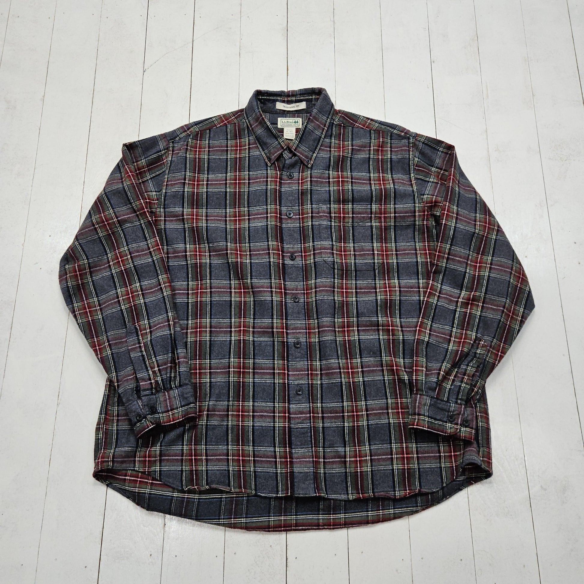 2000s LL Bean Grey/Red Plaid Button Down Shirt Size XXL