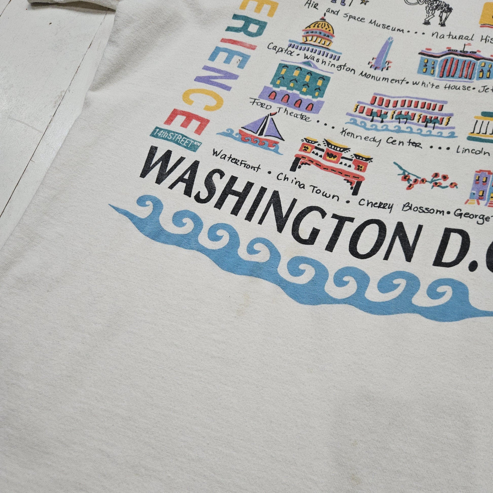 1990s White Washington DC Experience Tourism Sight Seeing Monuments Souvenir T-Shirt Size L