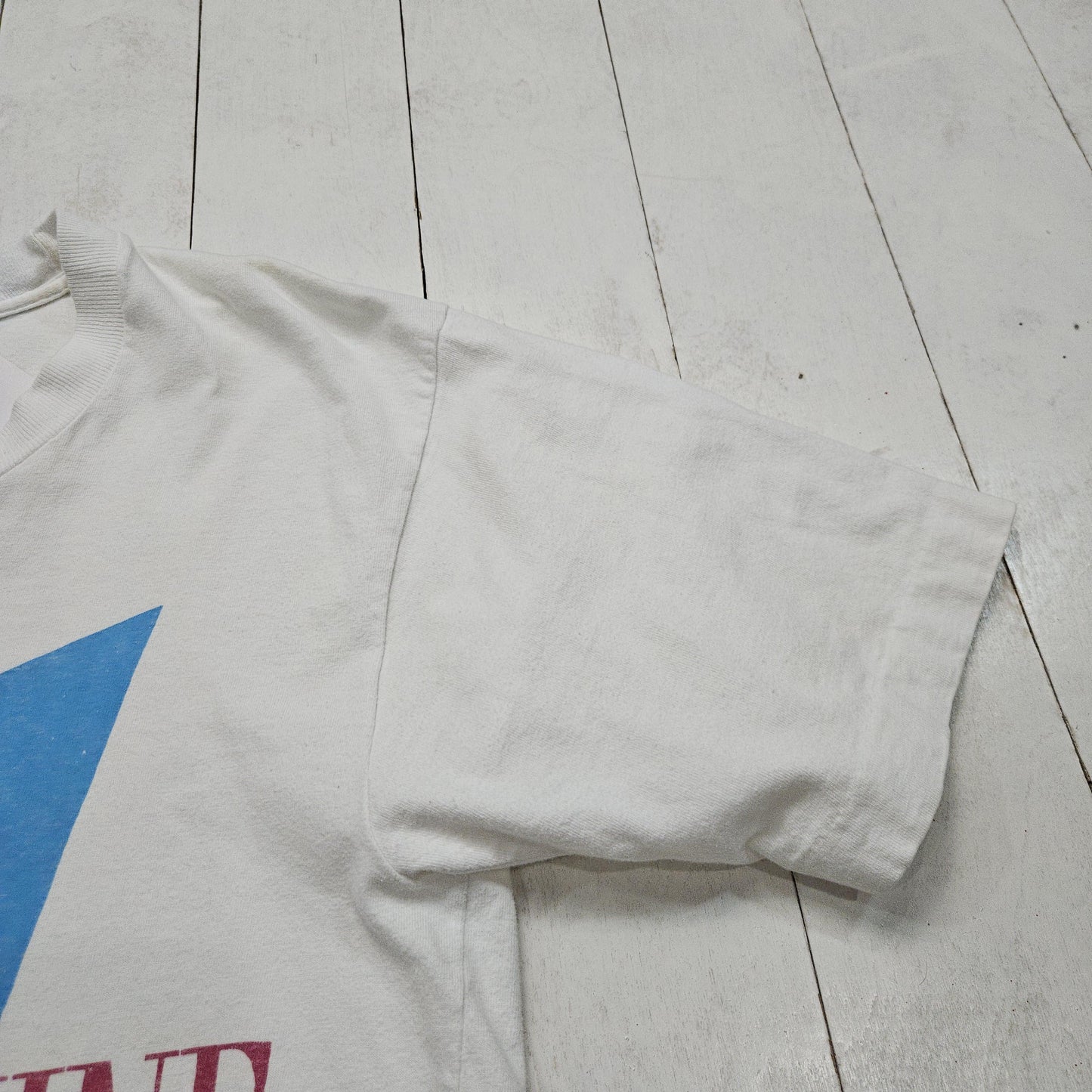 1980s/1990s Forenza Paninaro White Sea Breezes and Sunshine Car T-Shirt Made in Italy Size S/M