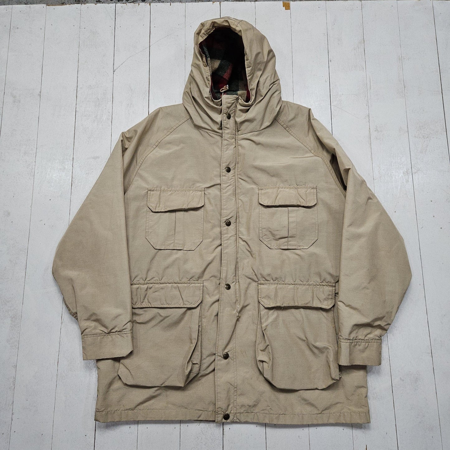 1980s/1990s Woolrich Tan Wool Flannel Lined Hooded Parka Jacket Made in USA Size XL