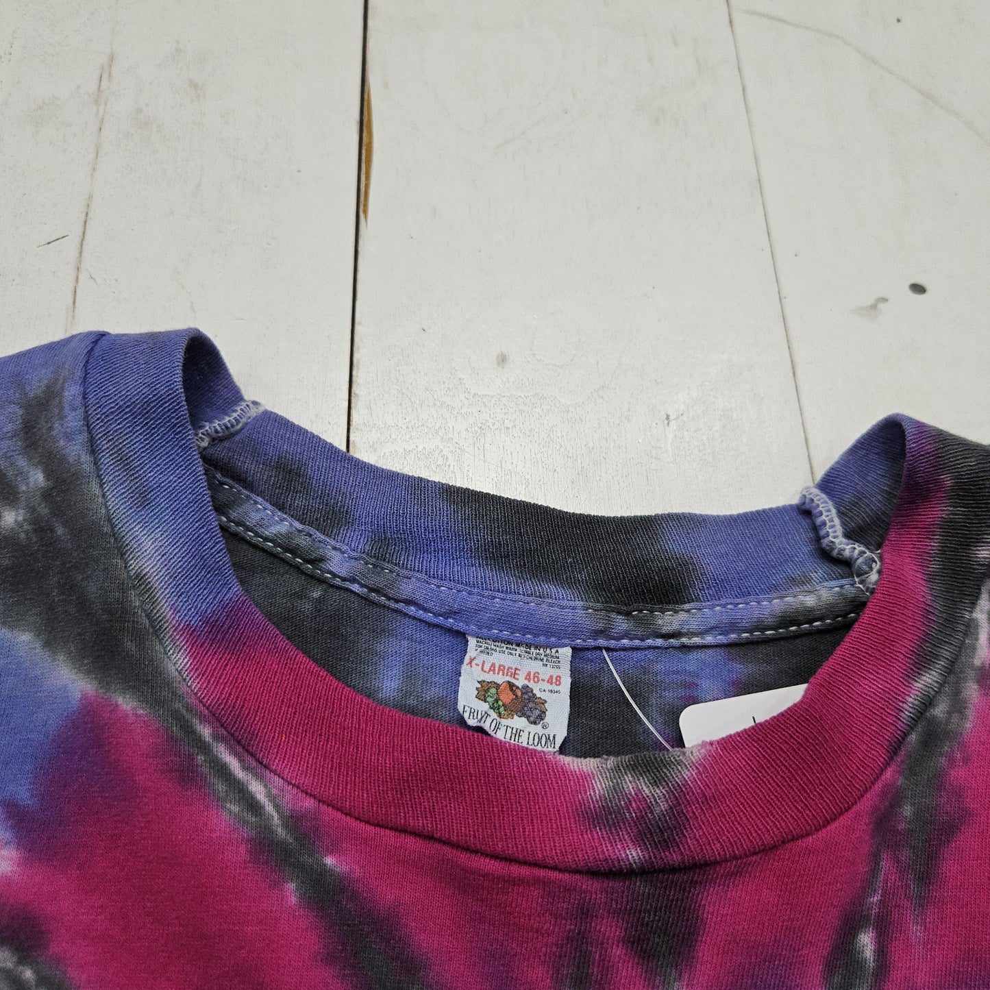 1980s Fruit of the Loom Tie Dye T-Shirt Made in USA Size L