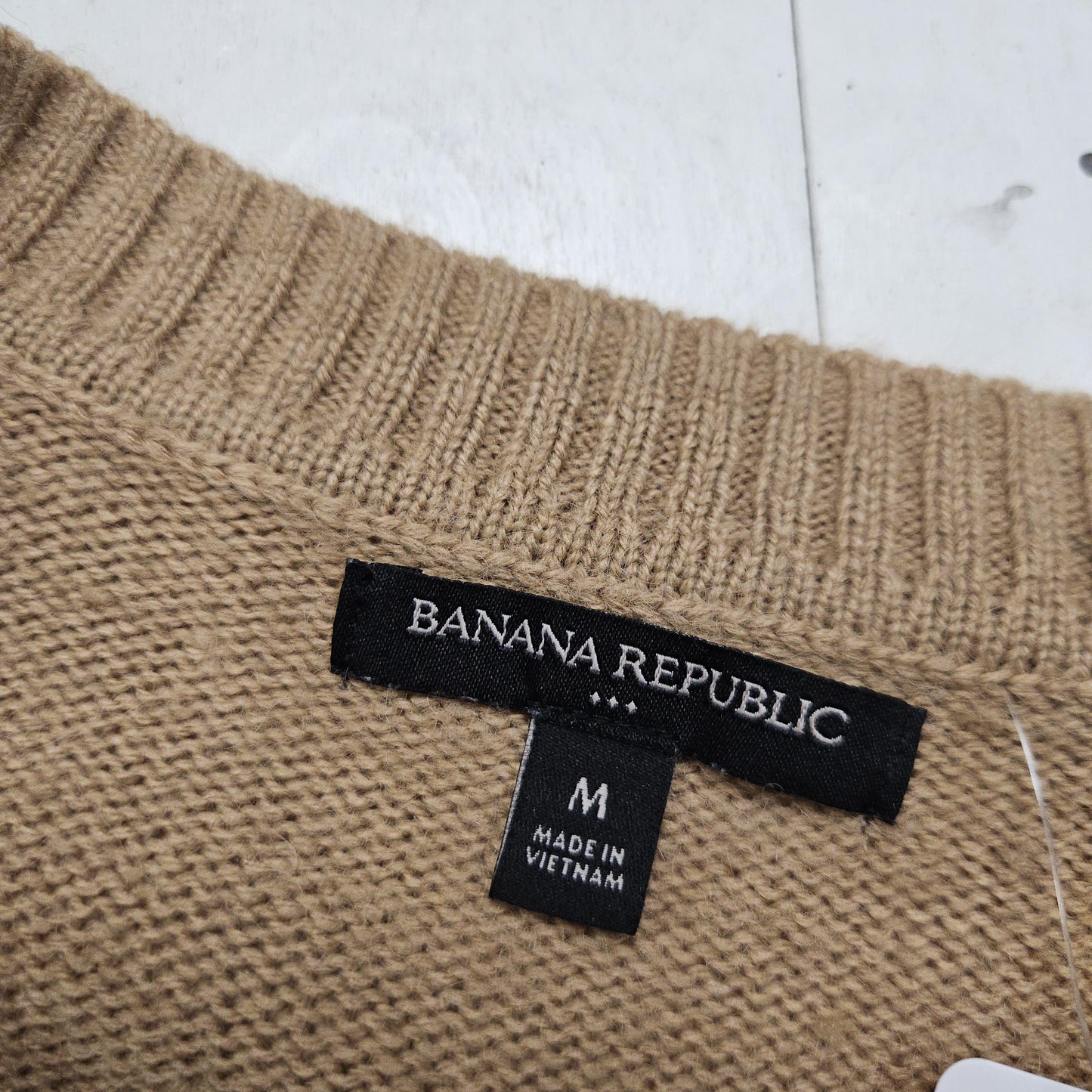 2000s/2010s Banana Republic Tan Acrylic Blend Knit Sweater Size M