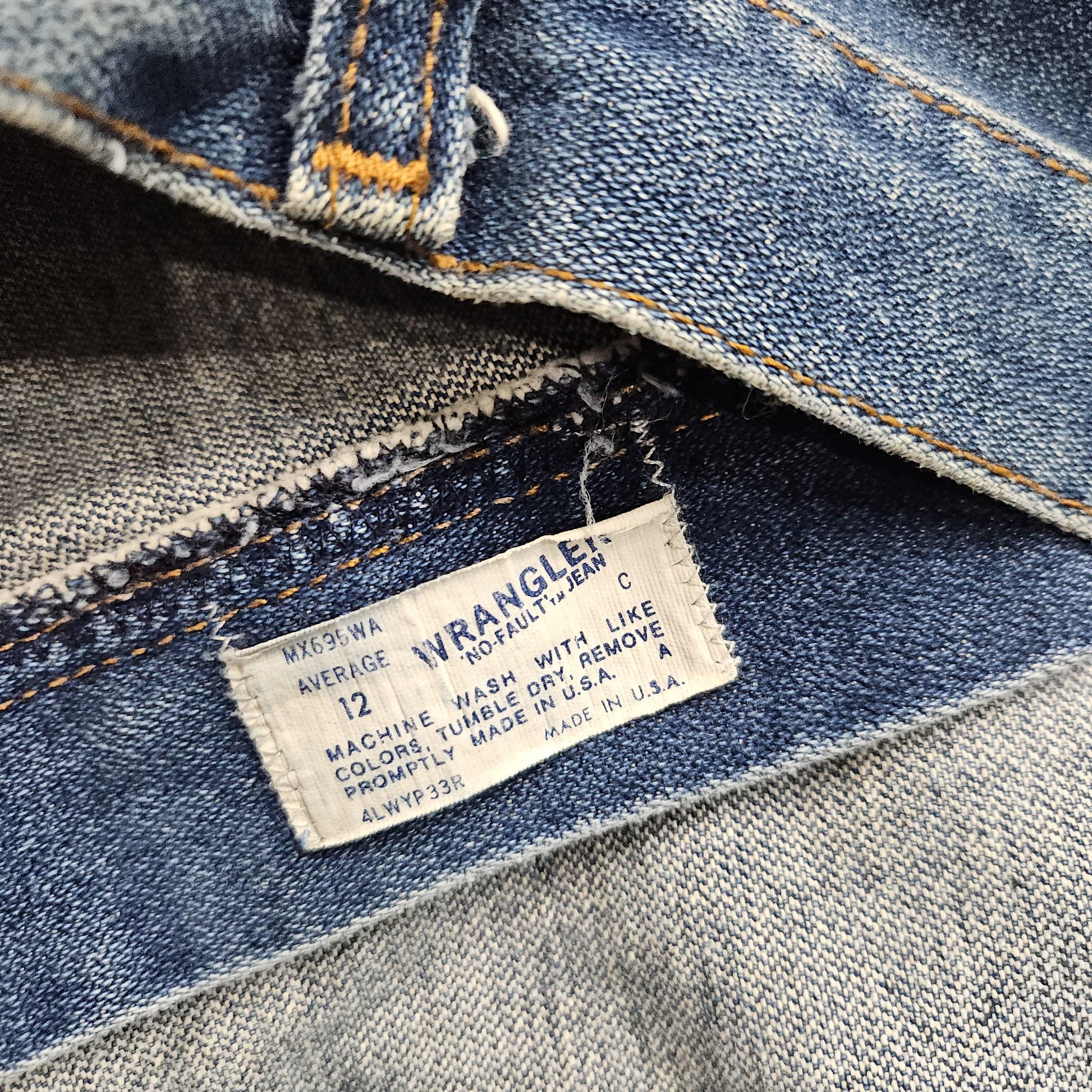 1970s/1980s Wrangler Blue Denim Jeans Made in USA Size 28x31