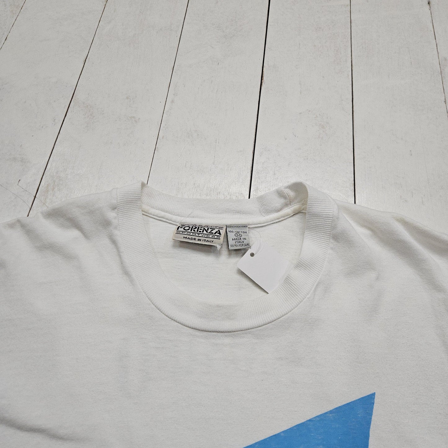 1980s/1990s Forenza Paninaro White Sea Breezes and Sunshine Car T-Shirt Made in Italy Size S/M