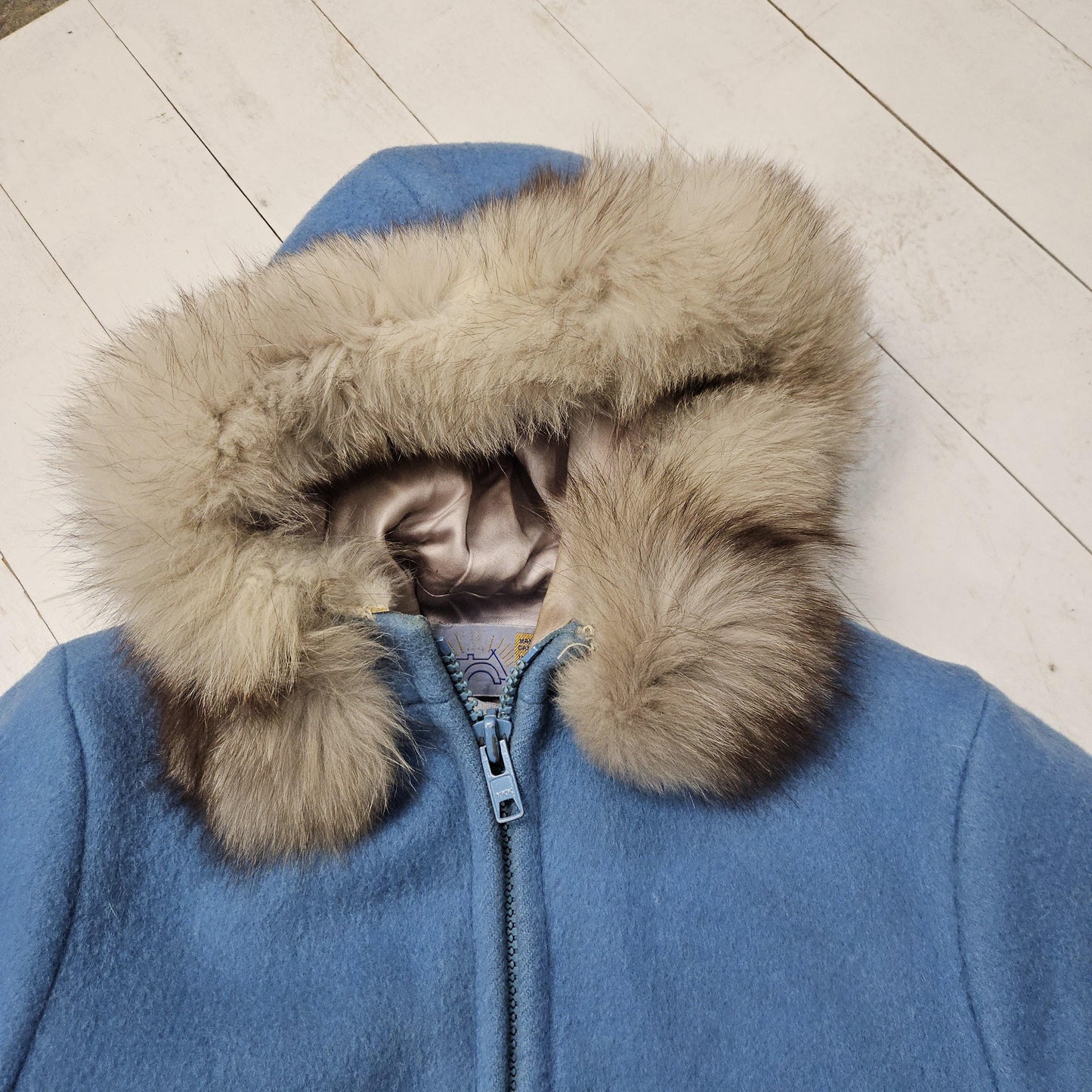 1970s/1980s Inuvik Parka Enterprise Blue Inuit Polar Bear Igloo Embroidered Fur Trim Hooded Wool Parka Jacket Made in Canada Women's Size