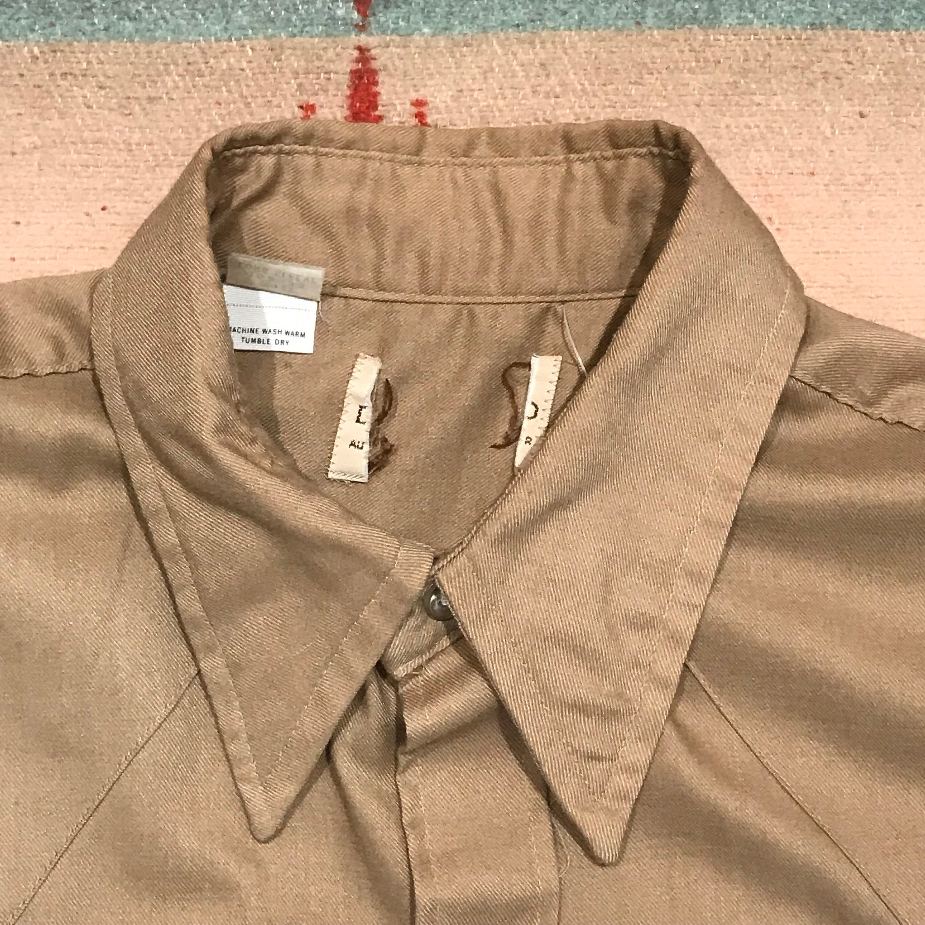 1970s Dee Cee Brand Sawtooth Pocket Pleated Western Shirt Made in USA Size  S/M