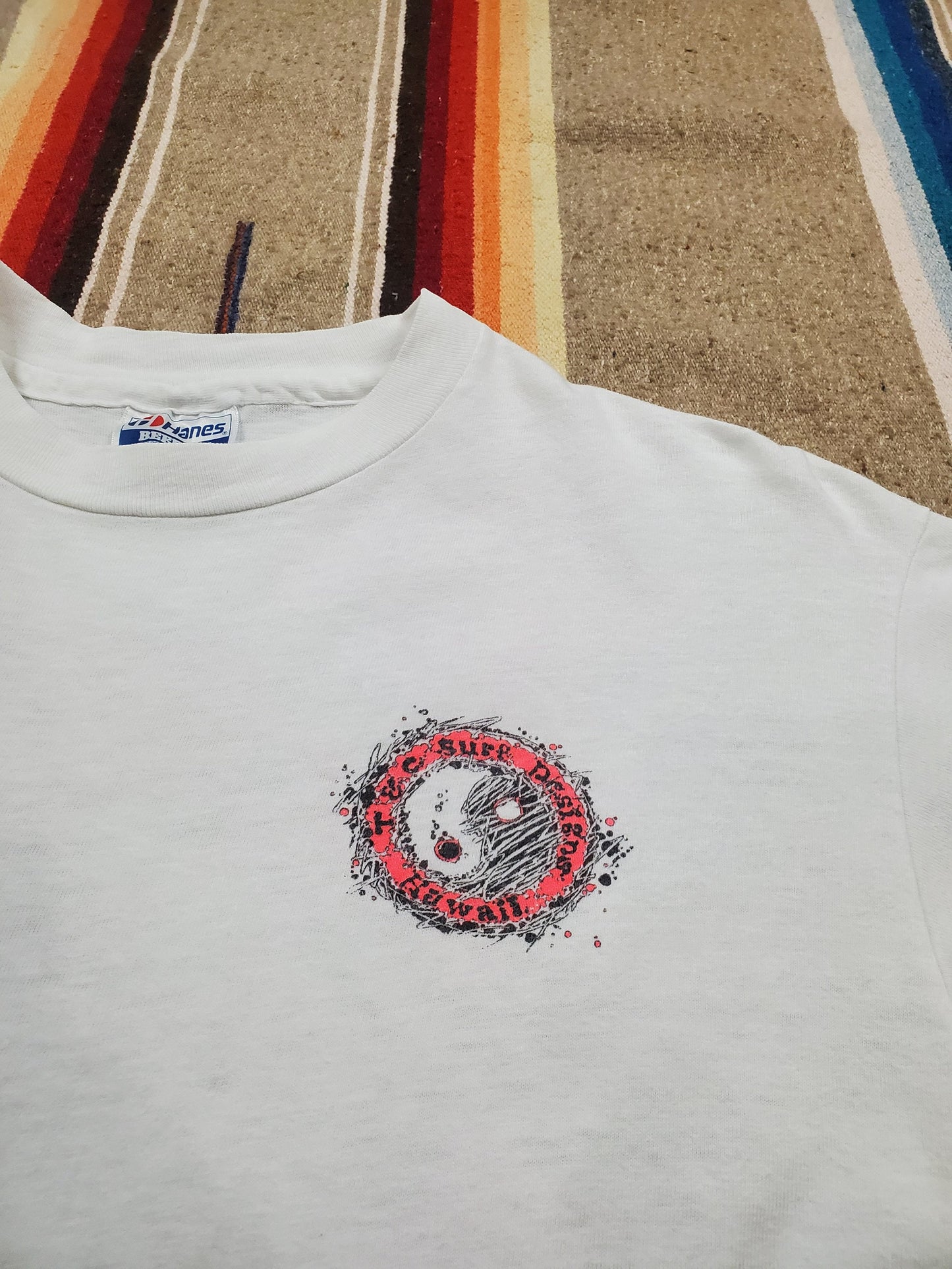 1980s Hanes T&C TC Surf Designs Hawaii Yin Yang Balance T-Shirt Made in USA Size M